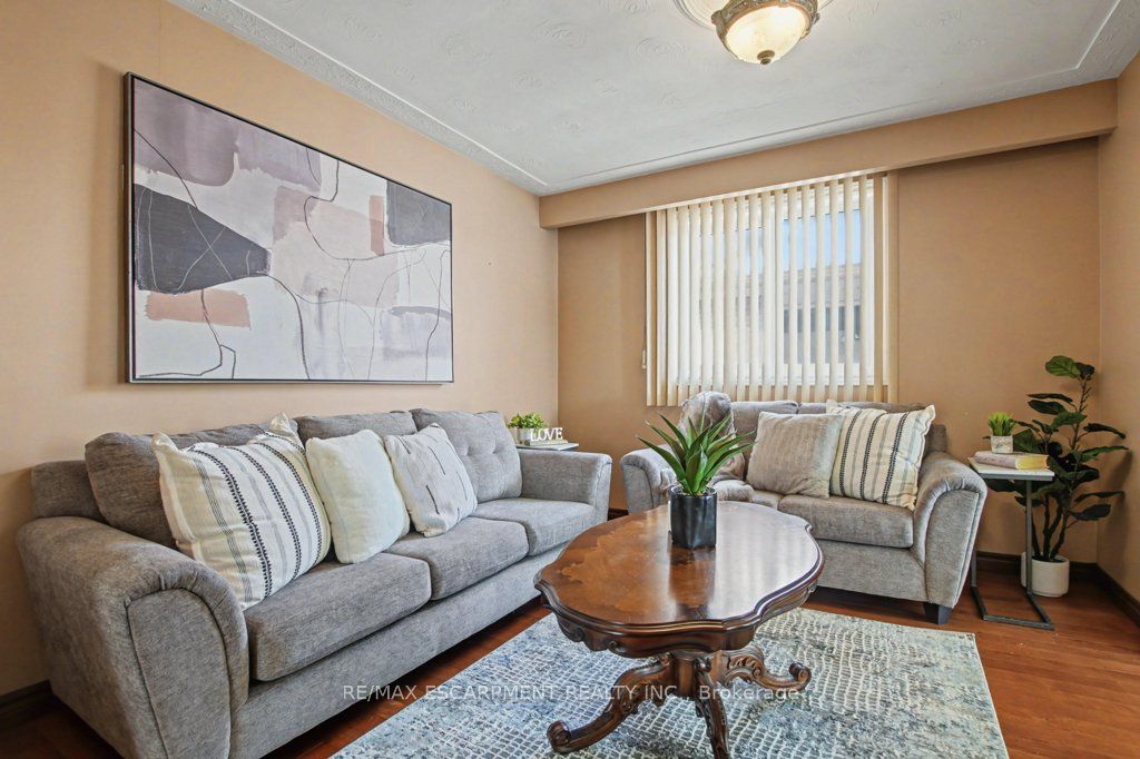 18 Ridley Drive Property Photo 10