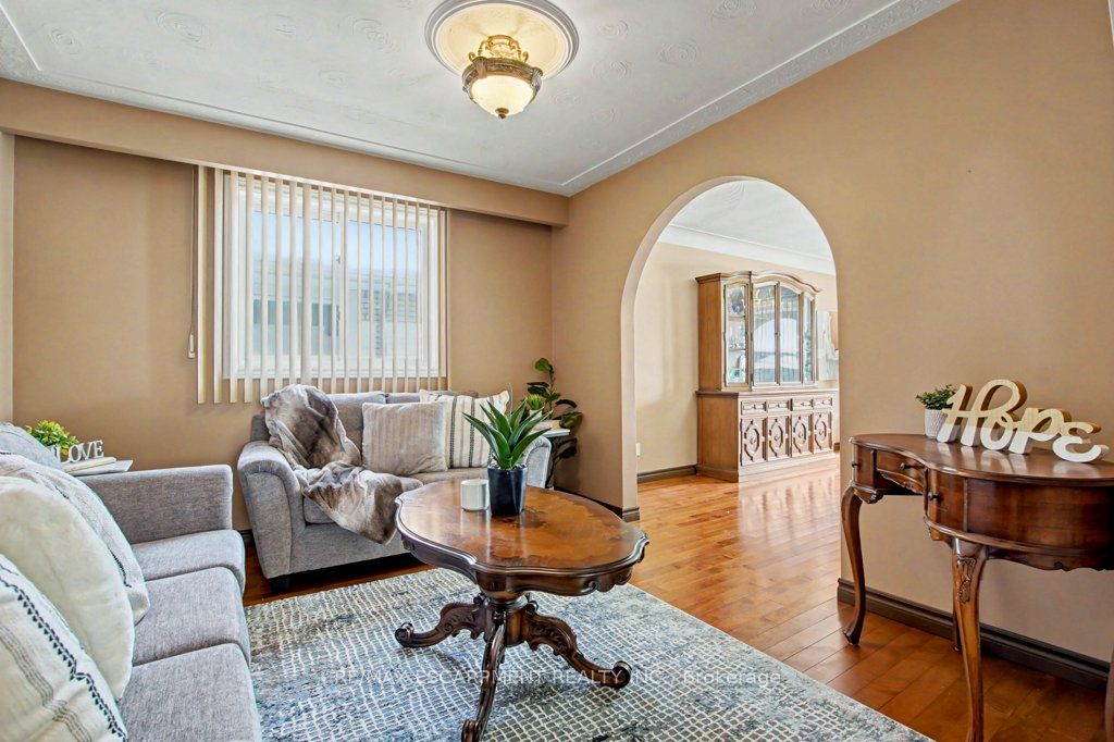 18 Ridley Drive Property Photo 11