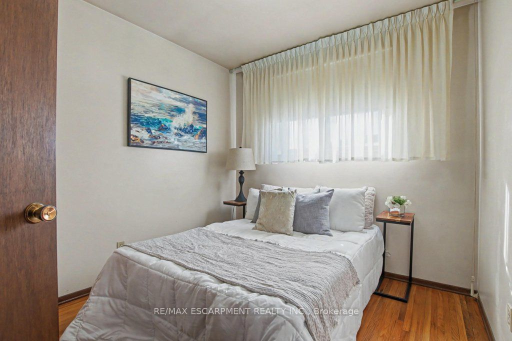 18 Ridley Drive Property Photo 15