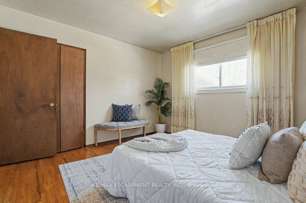 18 Ridley Drive Property Photo 21
