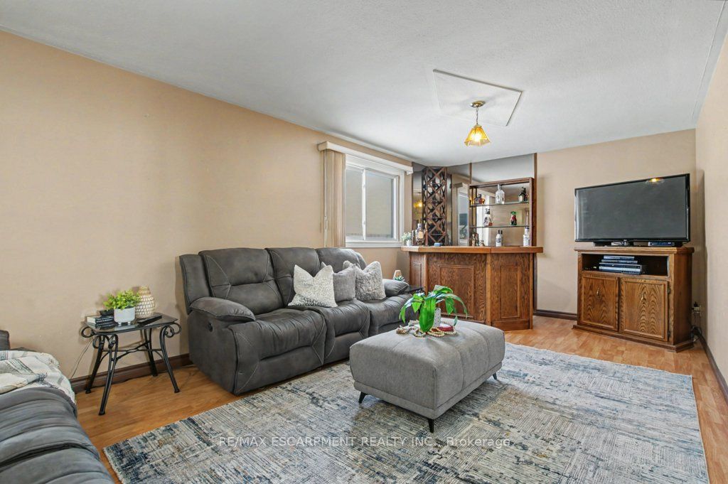 18 Ridley Drive Property Photo 25