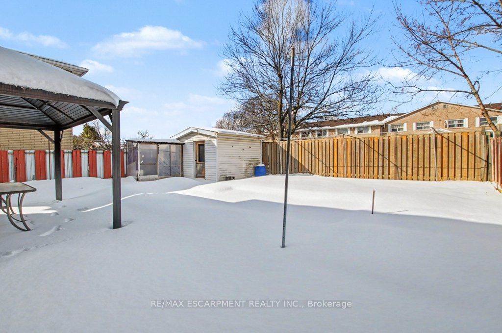 18 Ridley Drive Property Photo 38