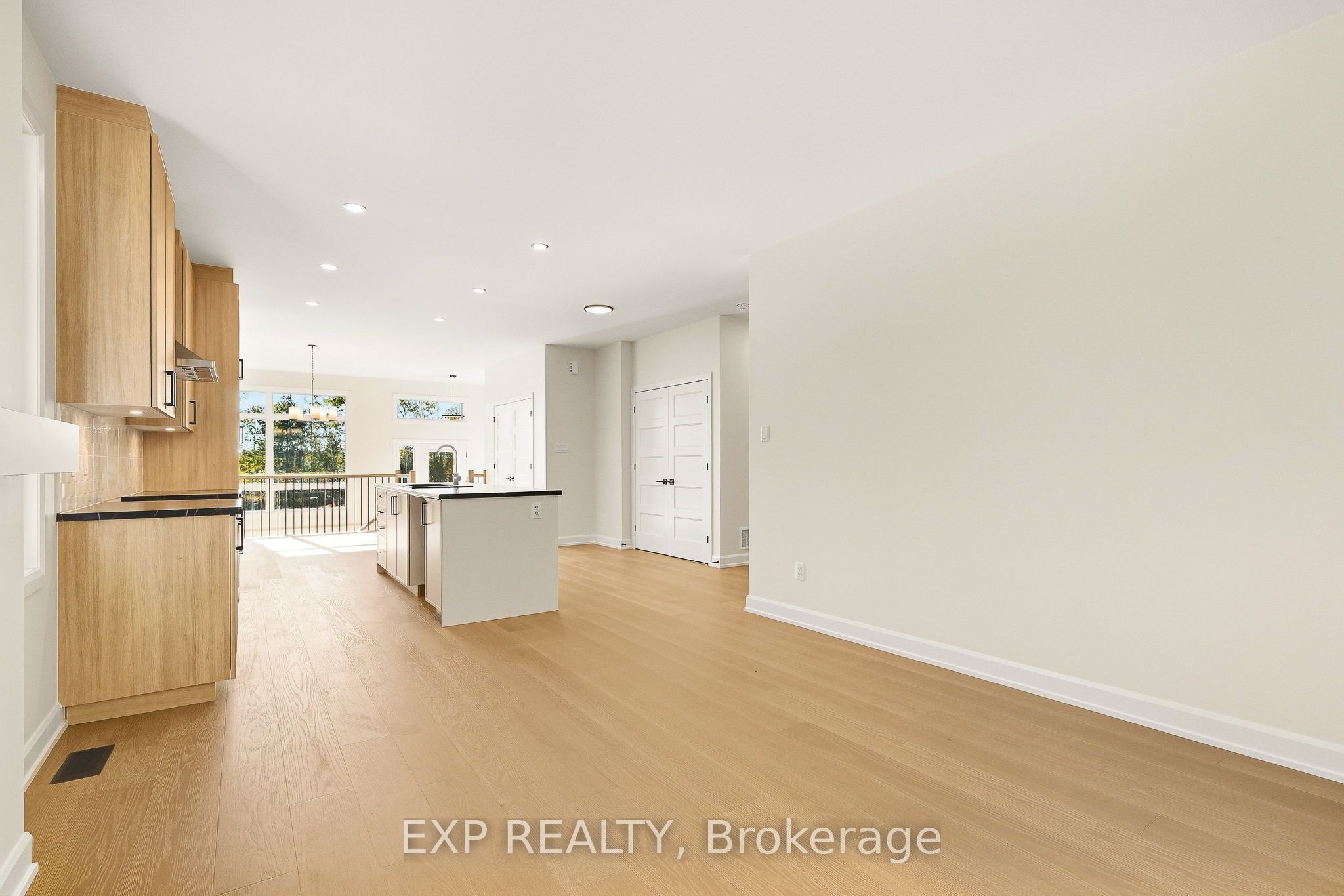 54 Hughes Circle Property Photo 12
