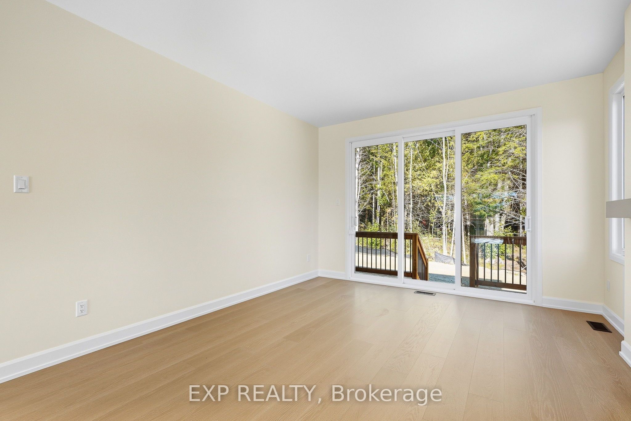54 Hughes Circle Property Photo 13