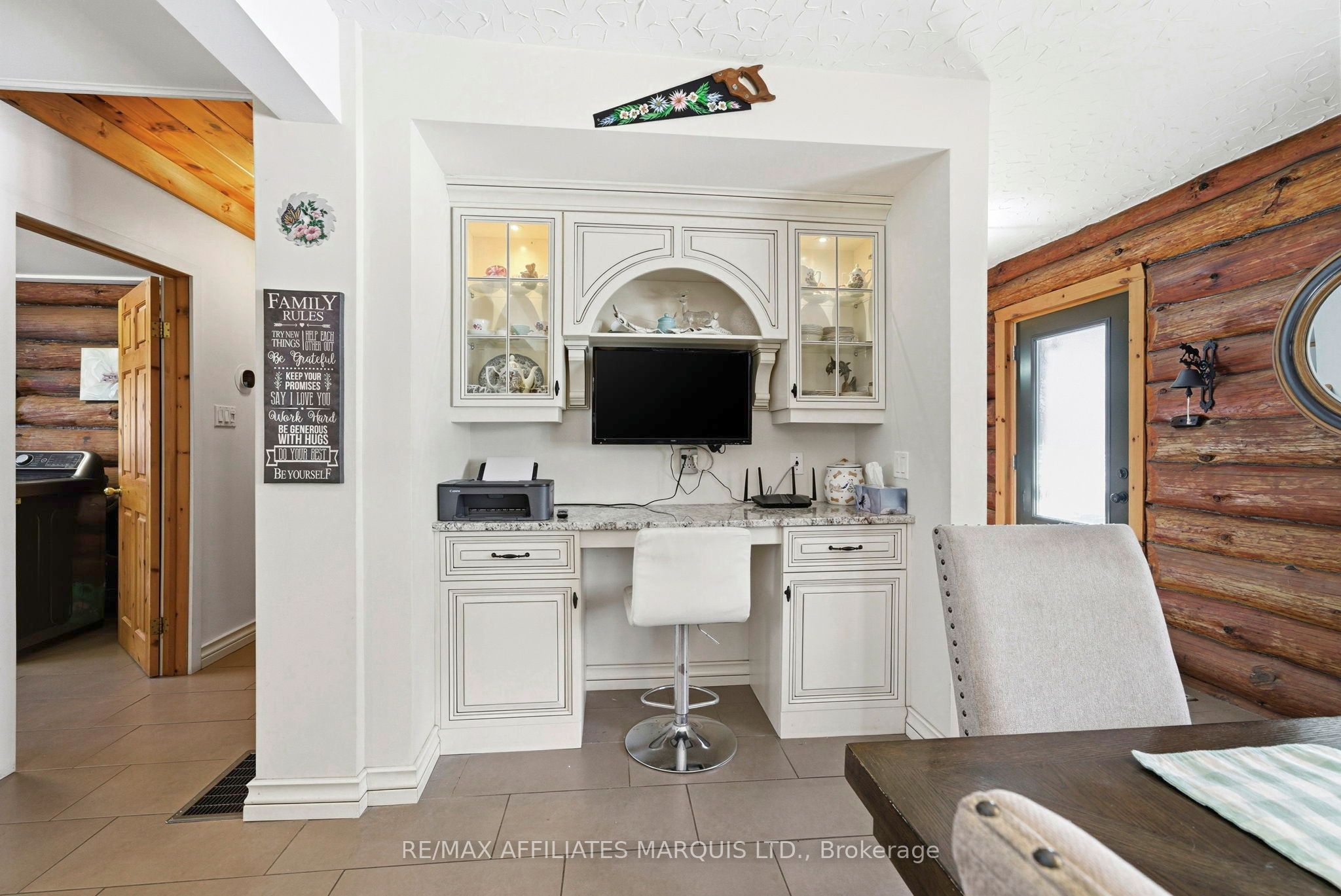 16985 Headline Road Property Photo 7
