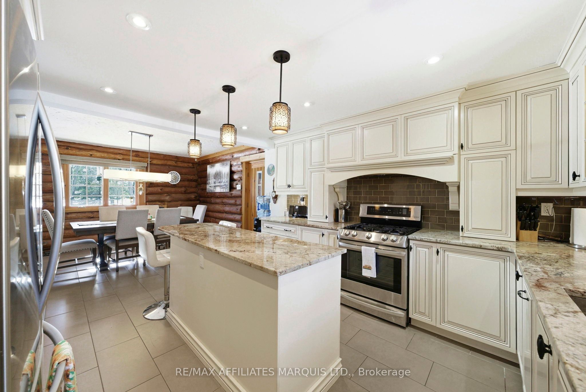16985 Headline Road Property Photo 10