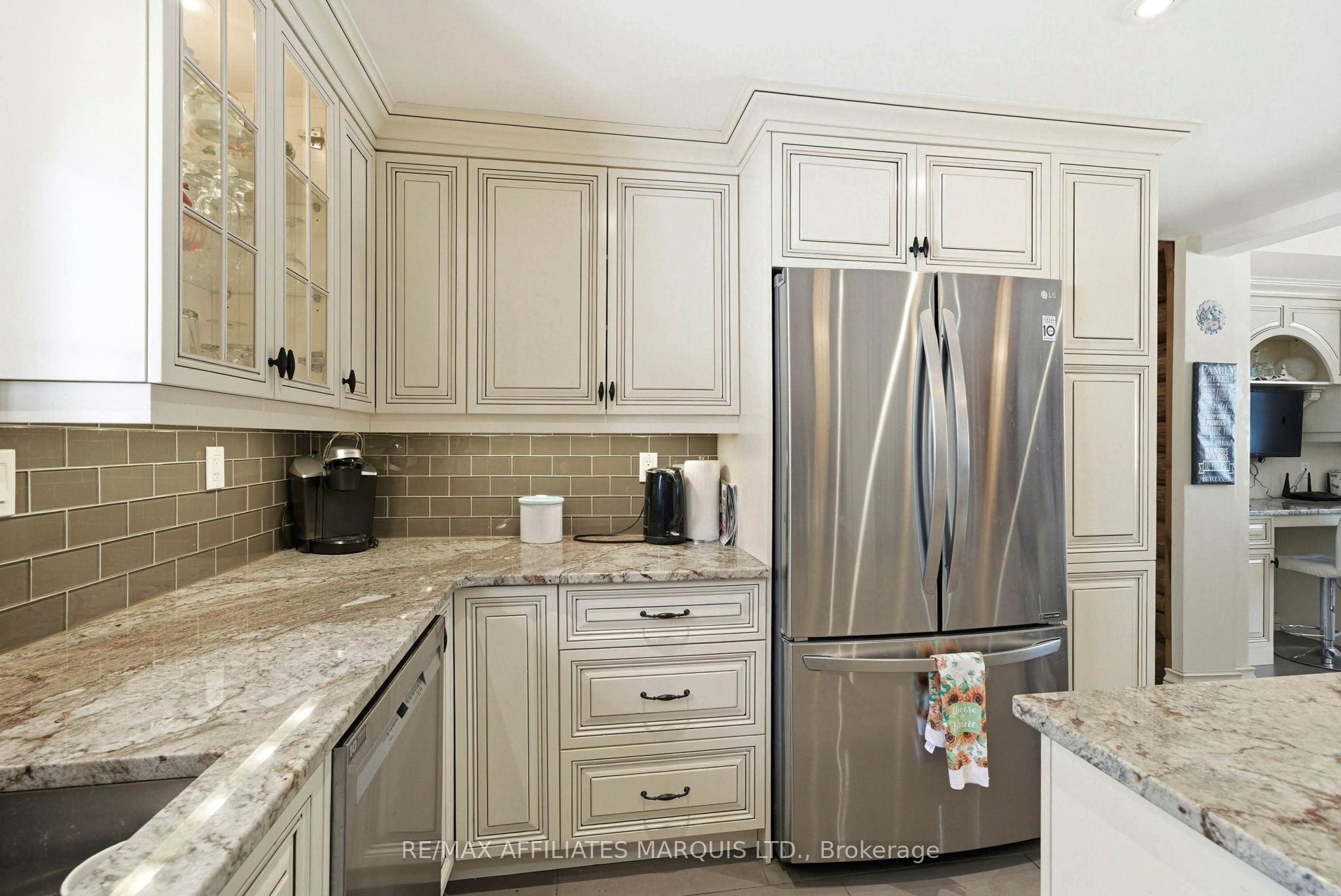 16985 Headline Road Property Photo 11