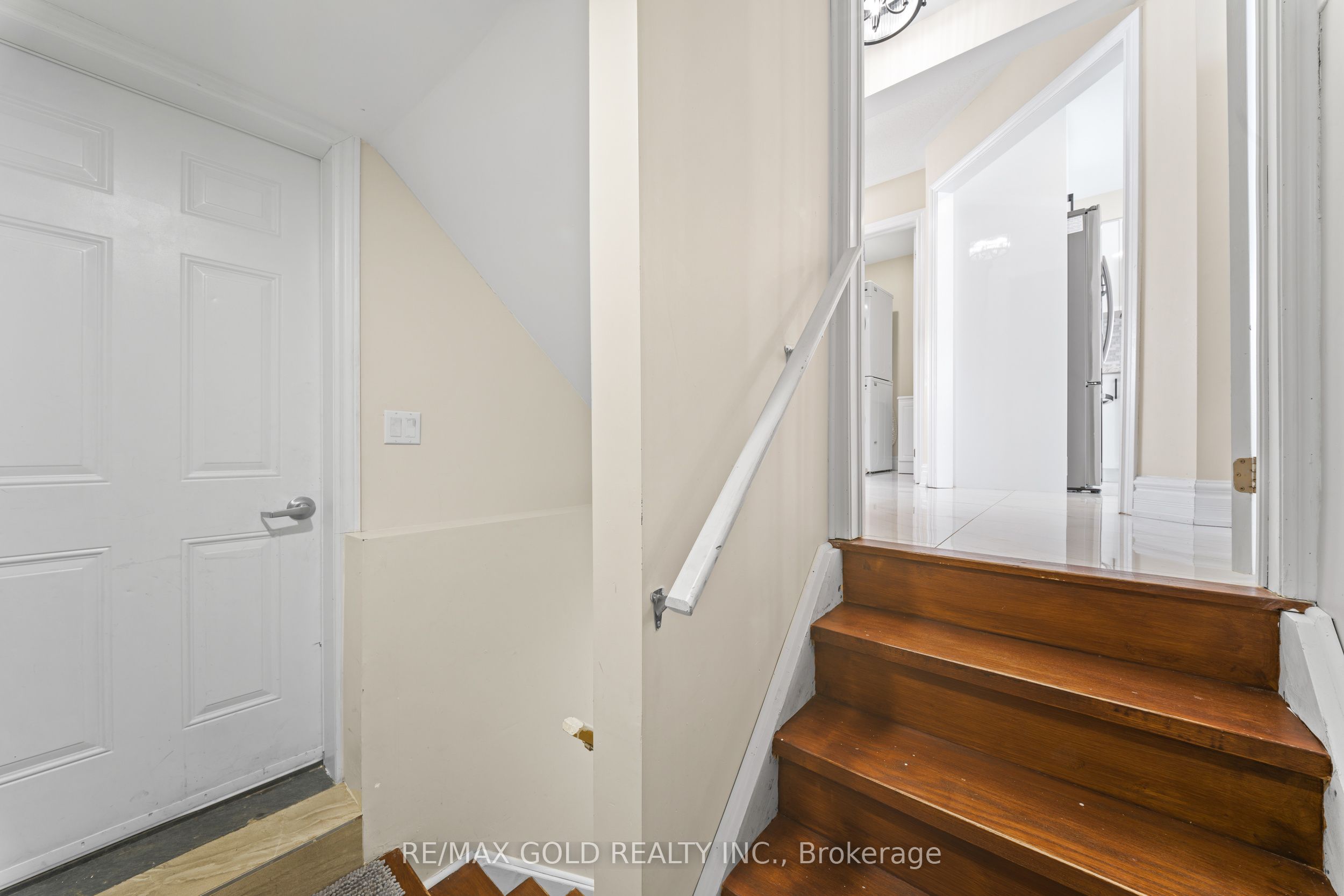 69 Todd Crescent Property Photo 41