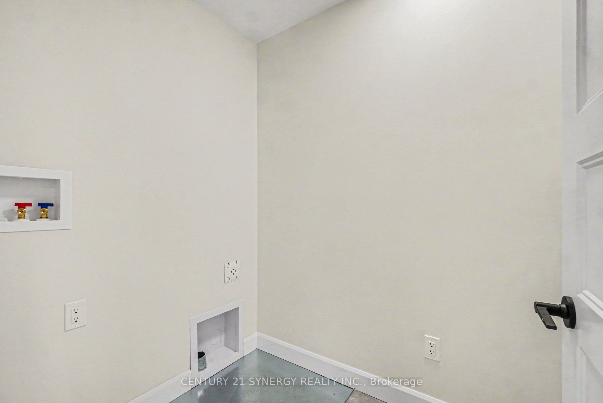 68 Helen Street Property Photo 27