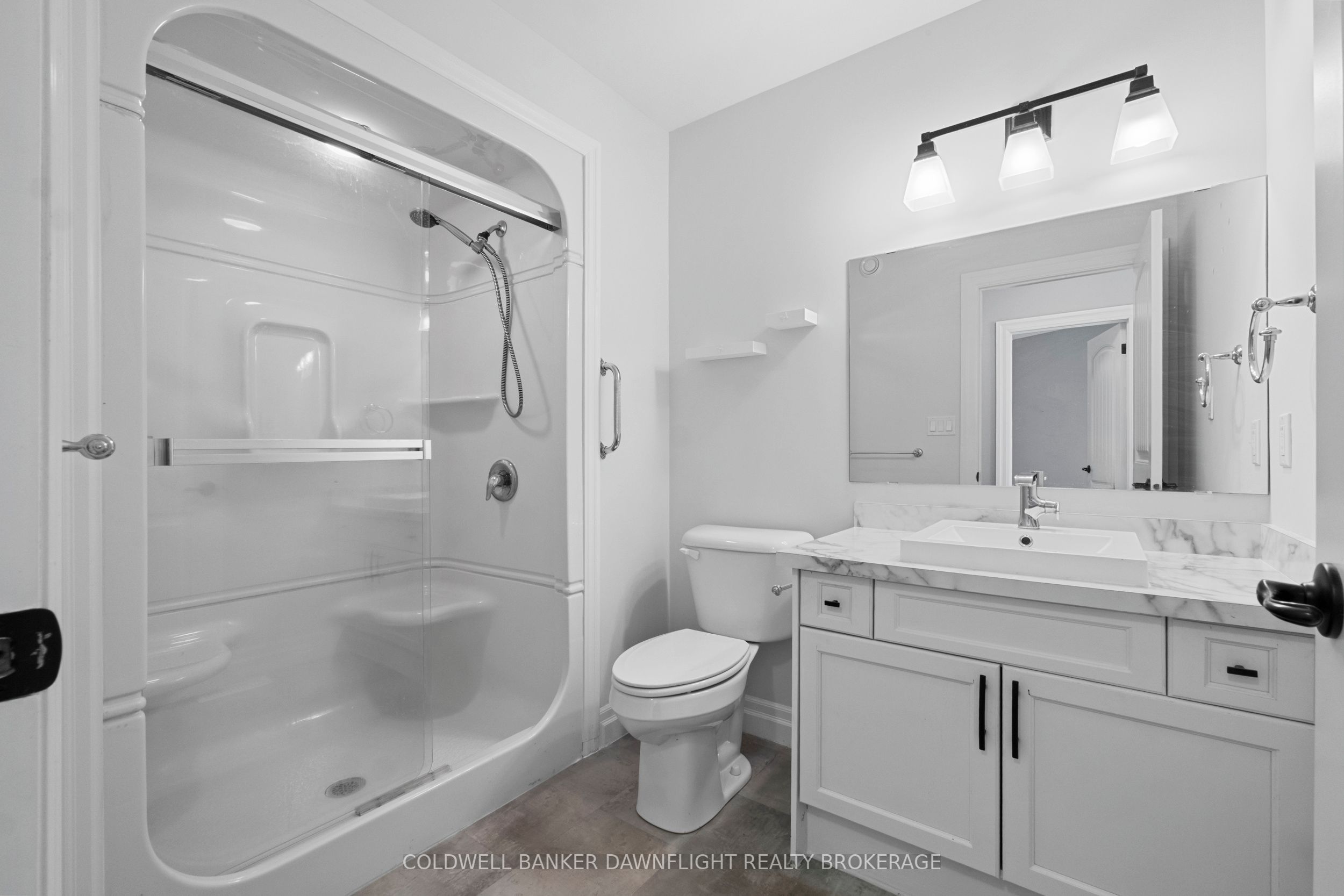 94 Redford Drive Property Photo 13