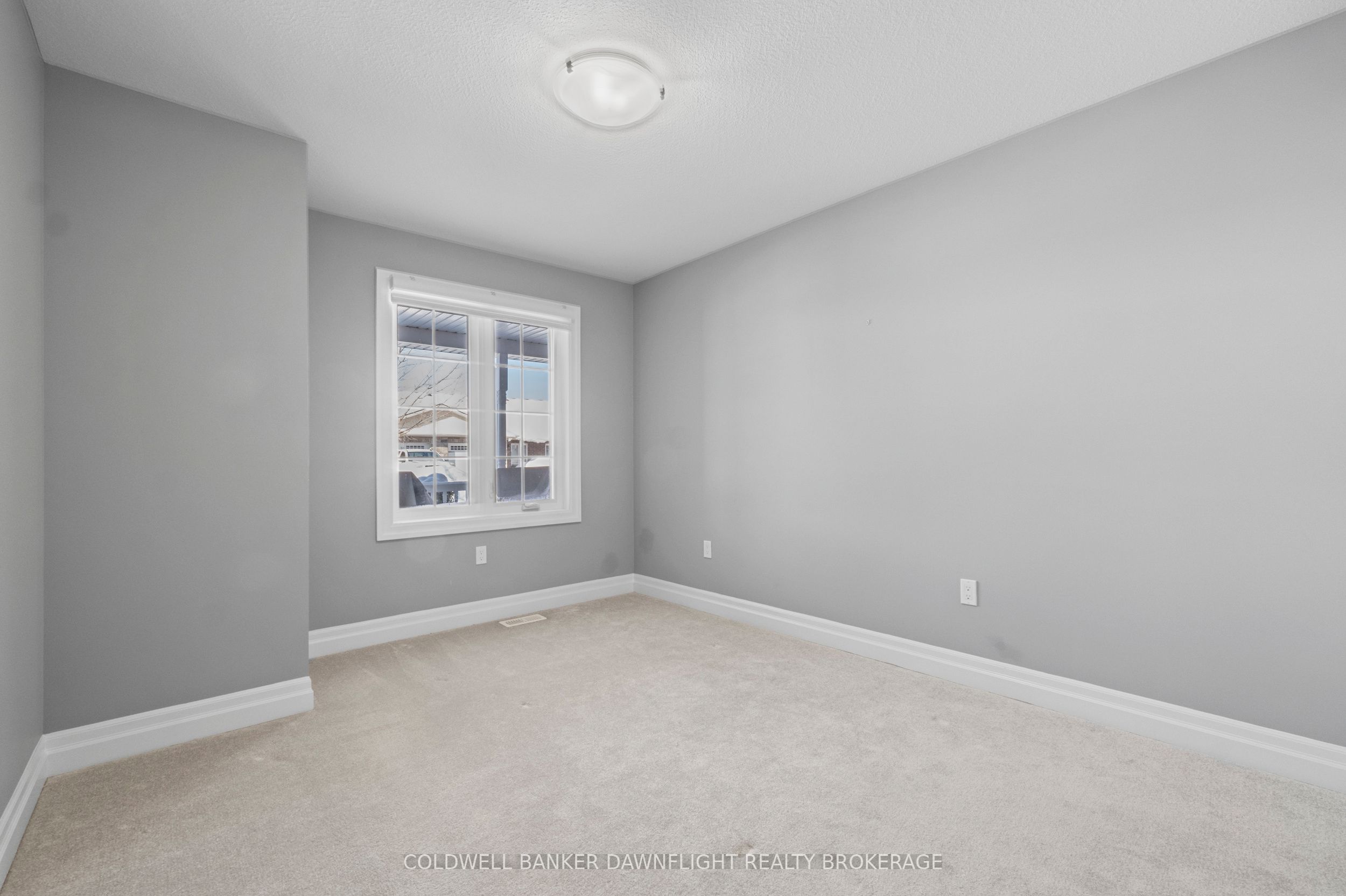 94 Redford Drive Property Photo 16