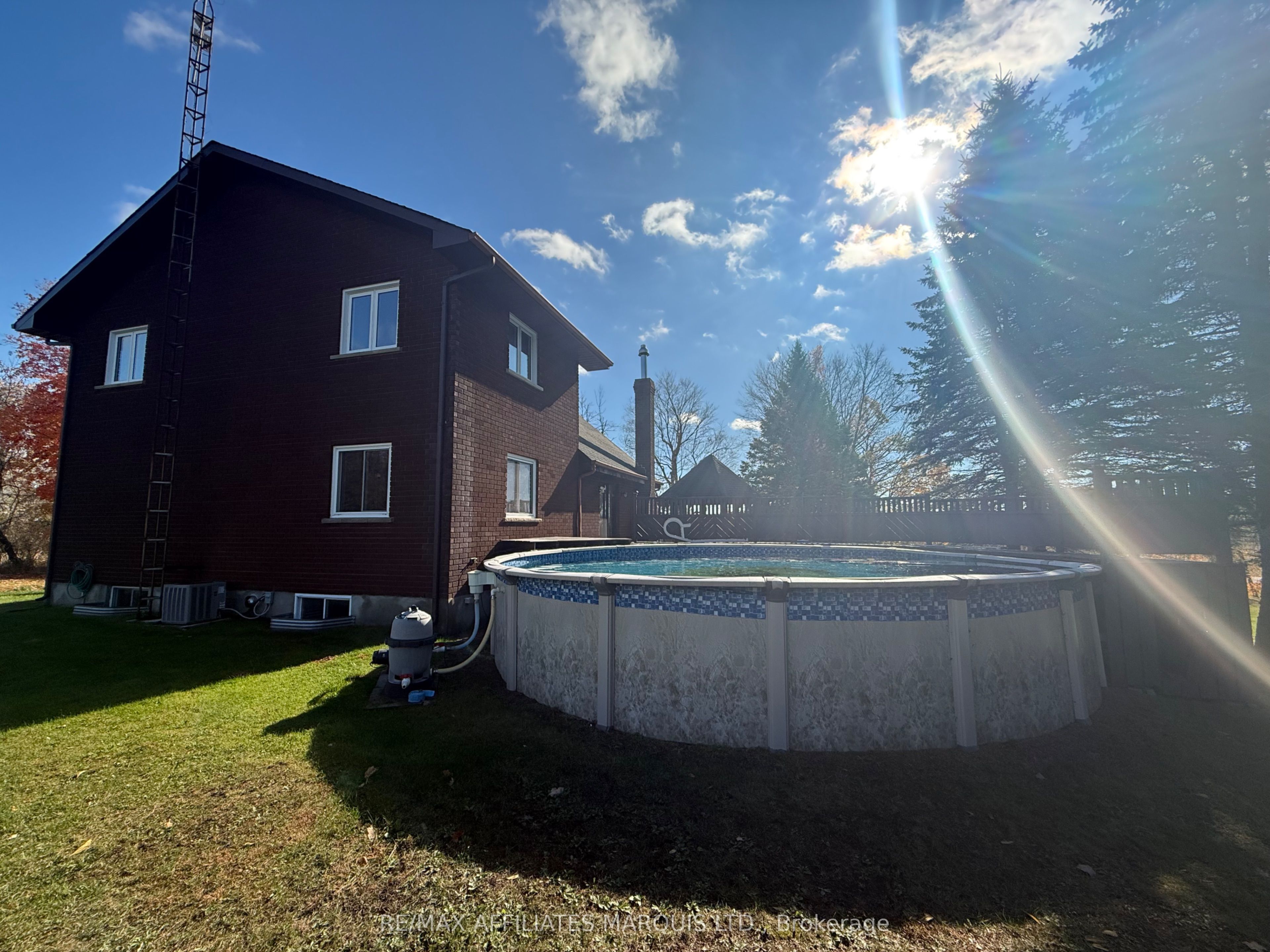 16855 County Rd 18 Road Property Photo 4