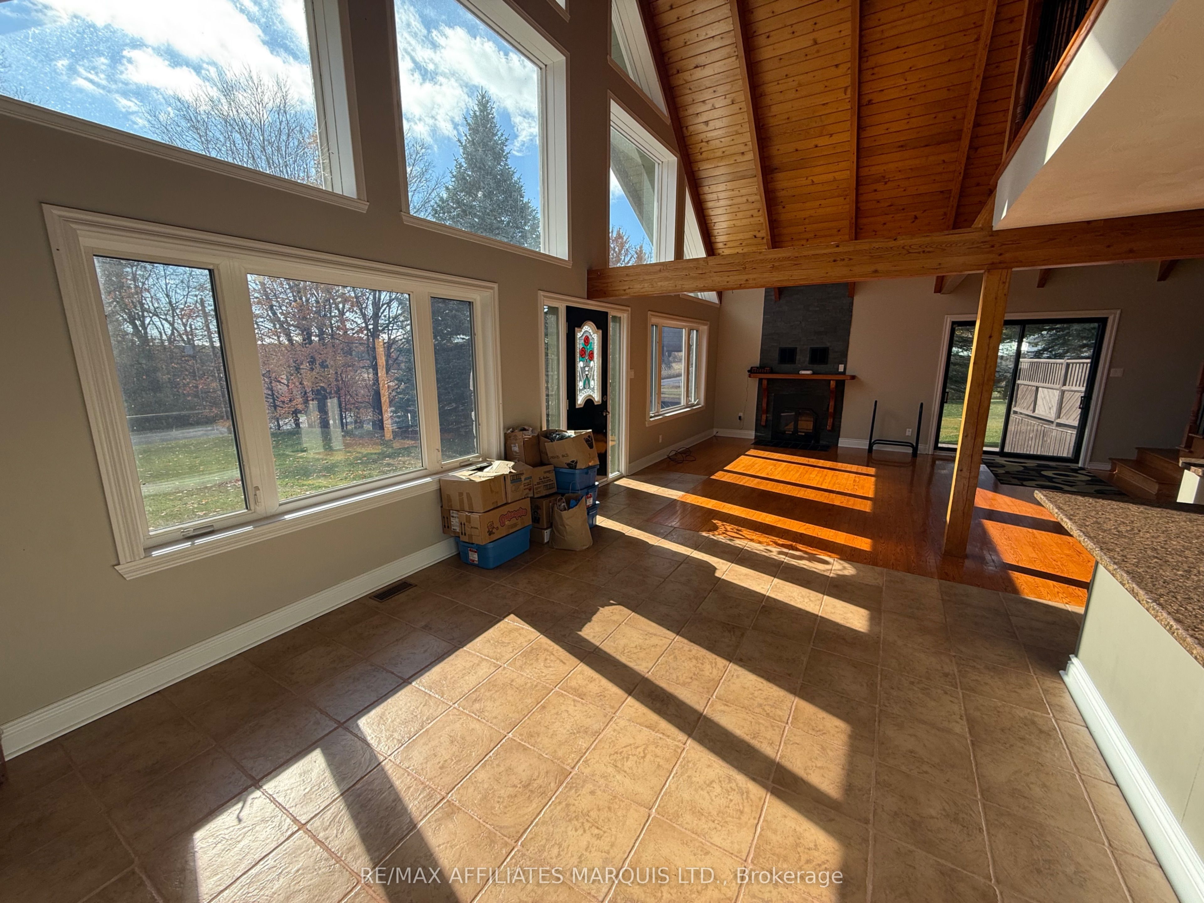 16855 County Rd 18 Road Property Photo 6