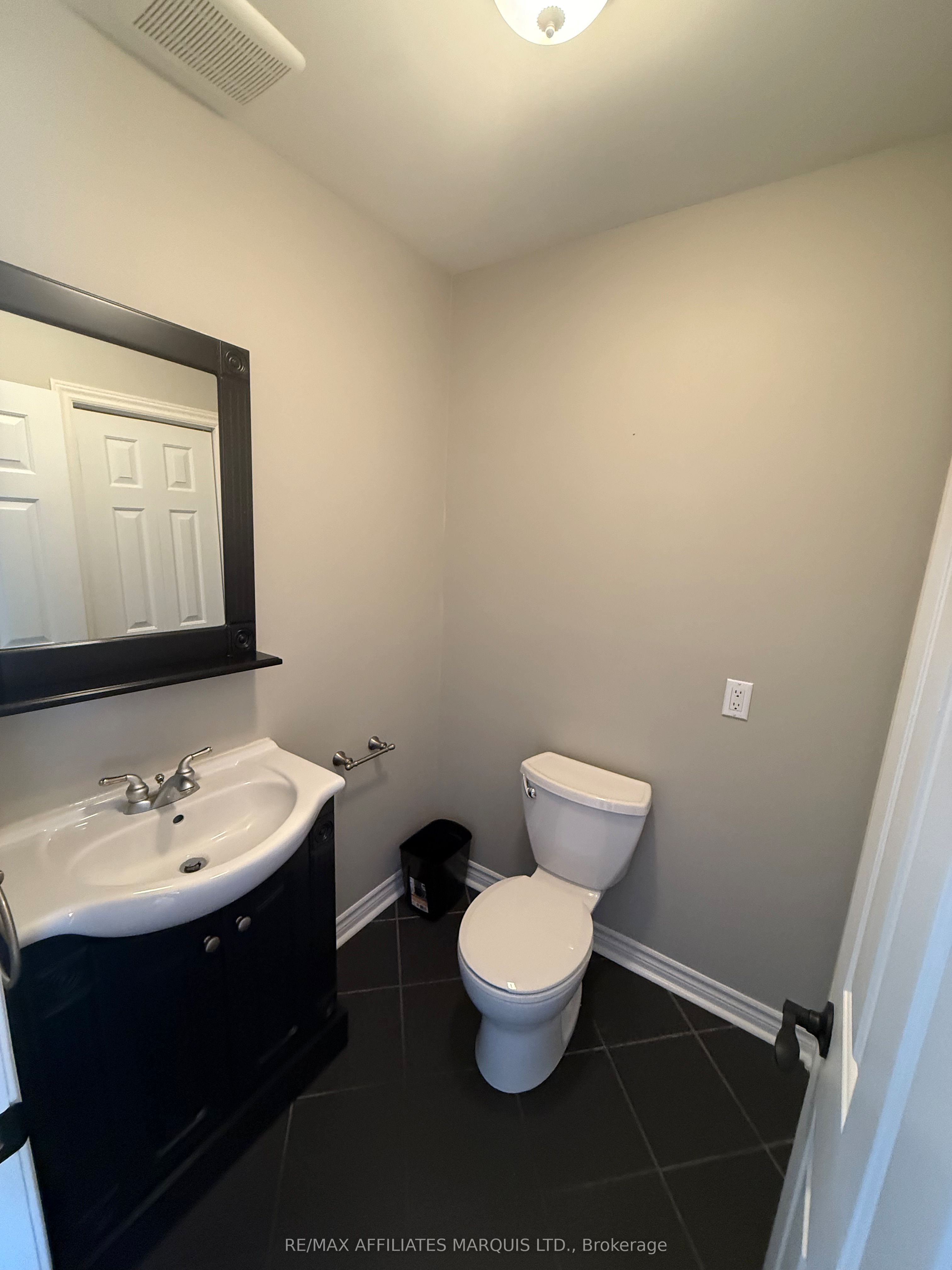 16855 County Rd 18 Road Property Photo 10