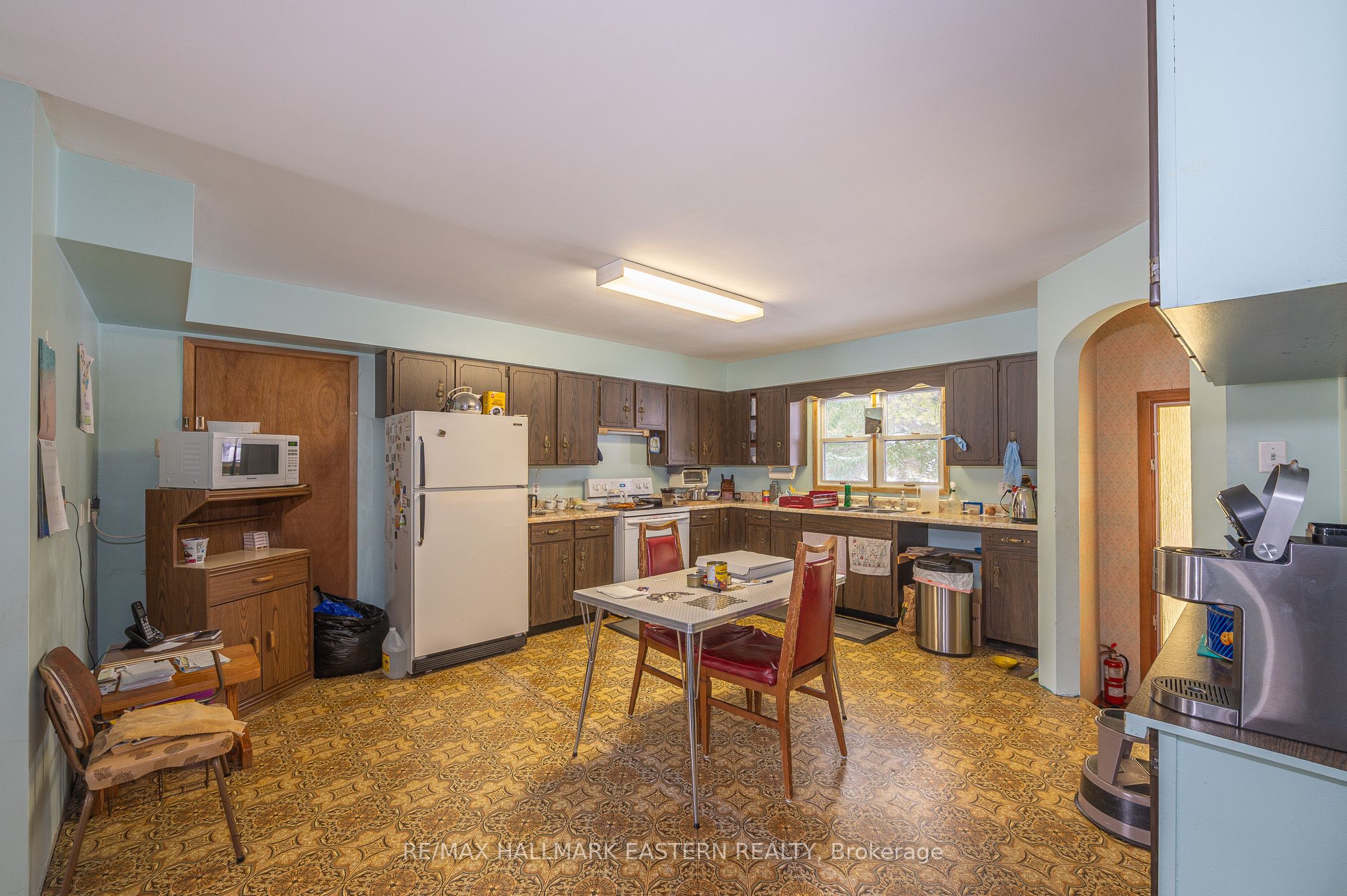 228 County Rd 46 Property Photo 6