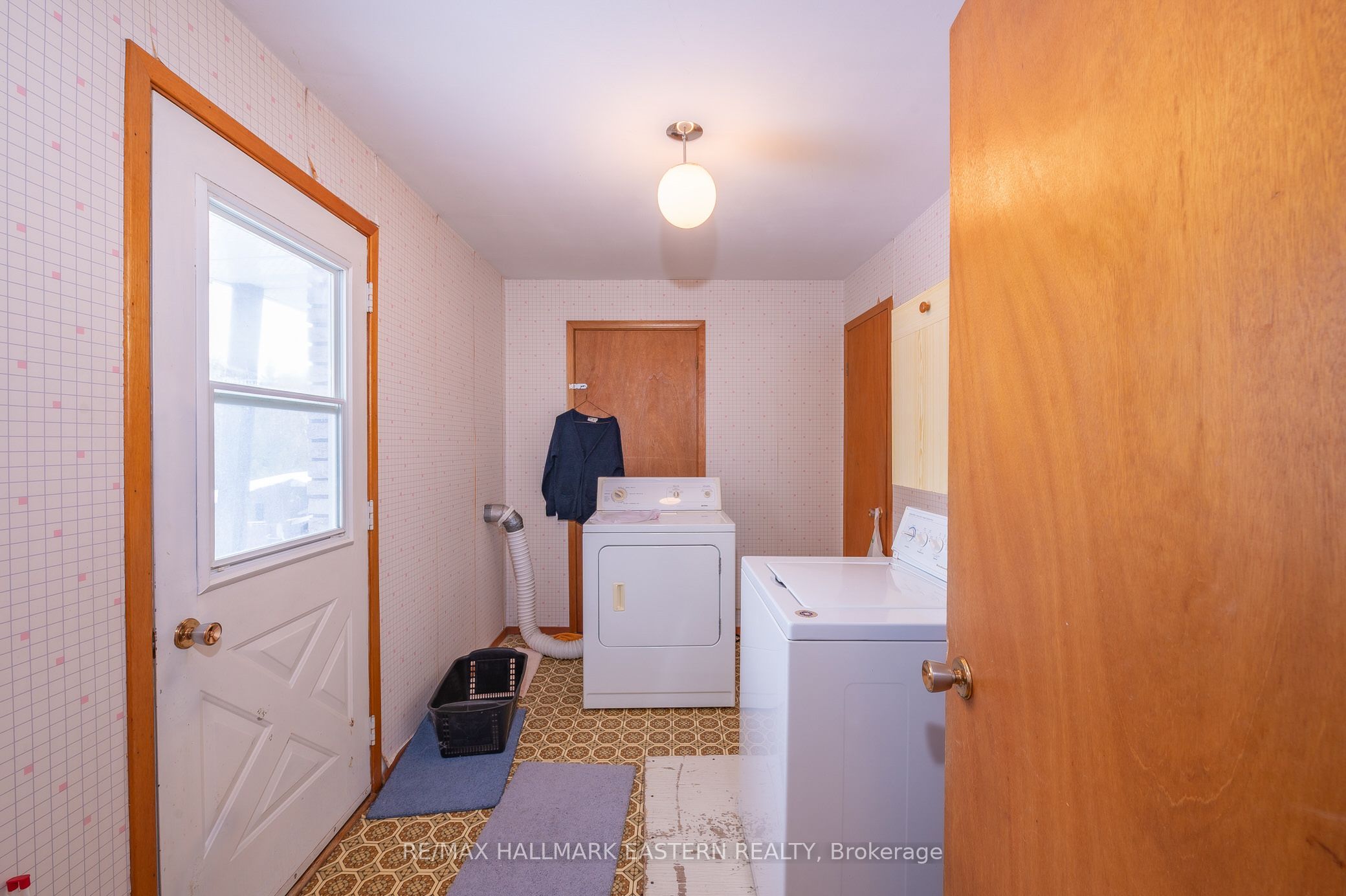 228 County Rd 46 Property Photo 12