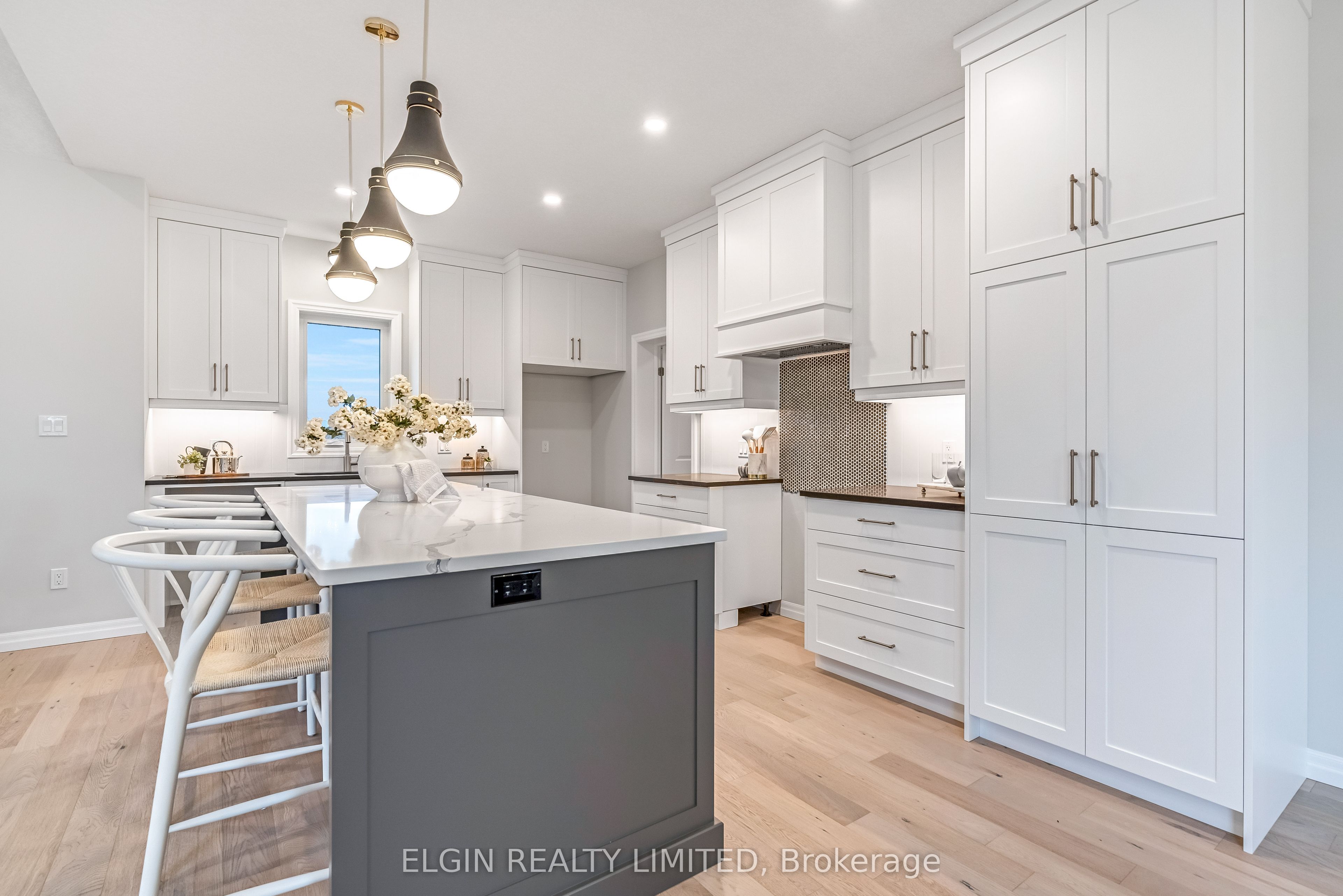 42212 Mcbain Line Property Photo 7