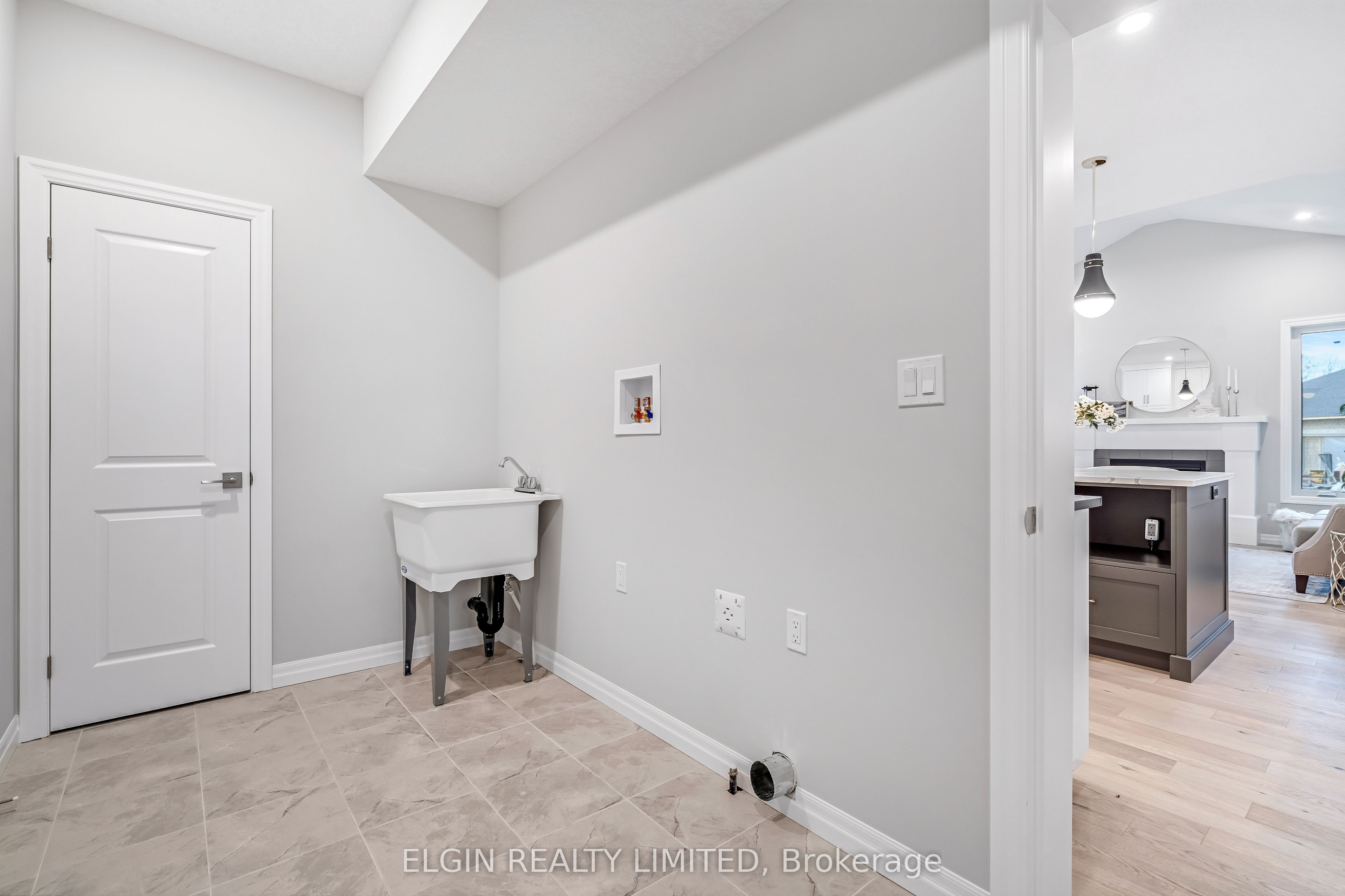42212 Mcbain Line Property Photo 19