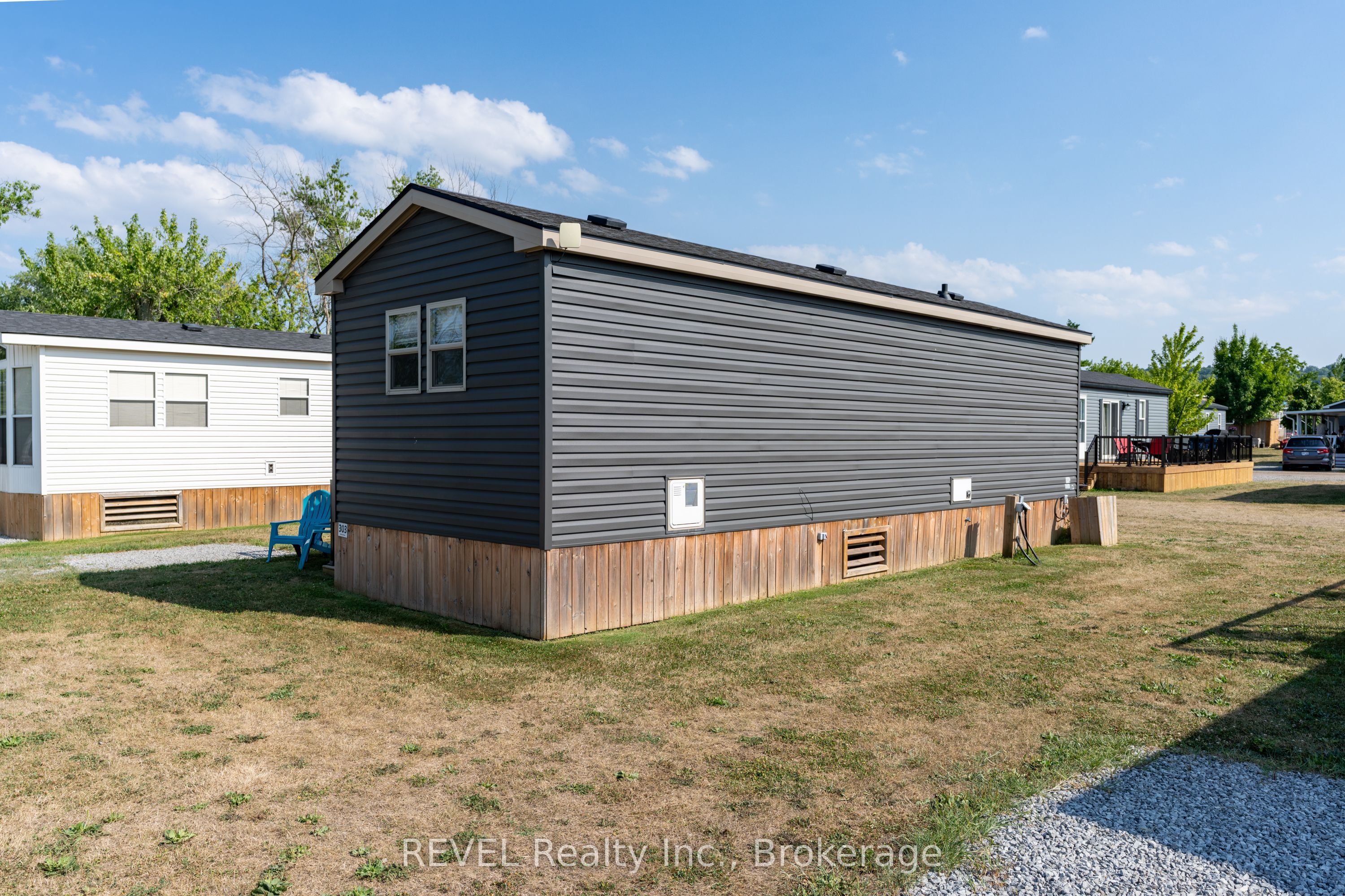 1501 Line 8 Road 303 Property Photo 3