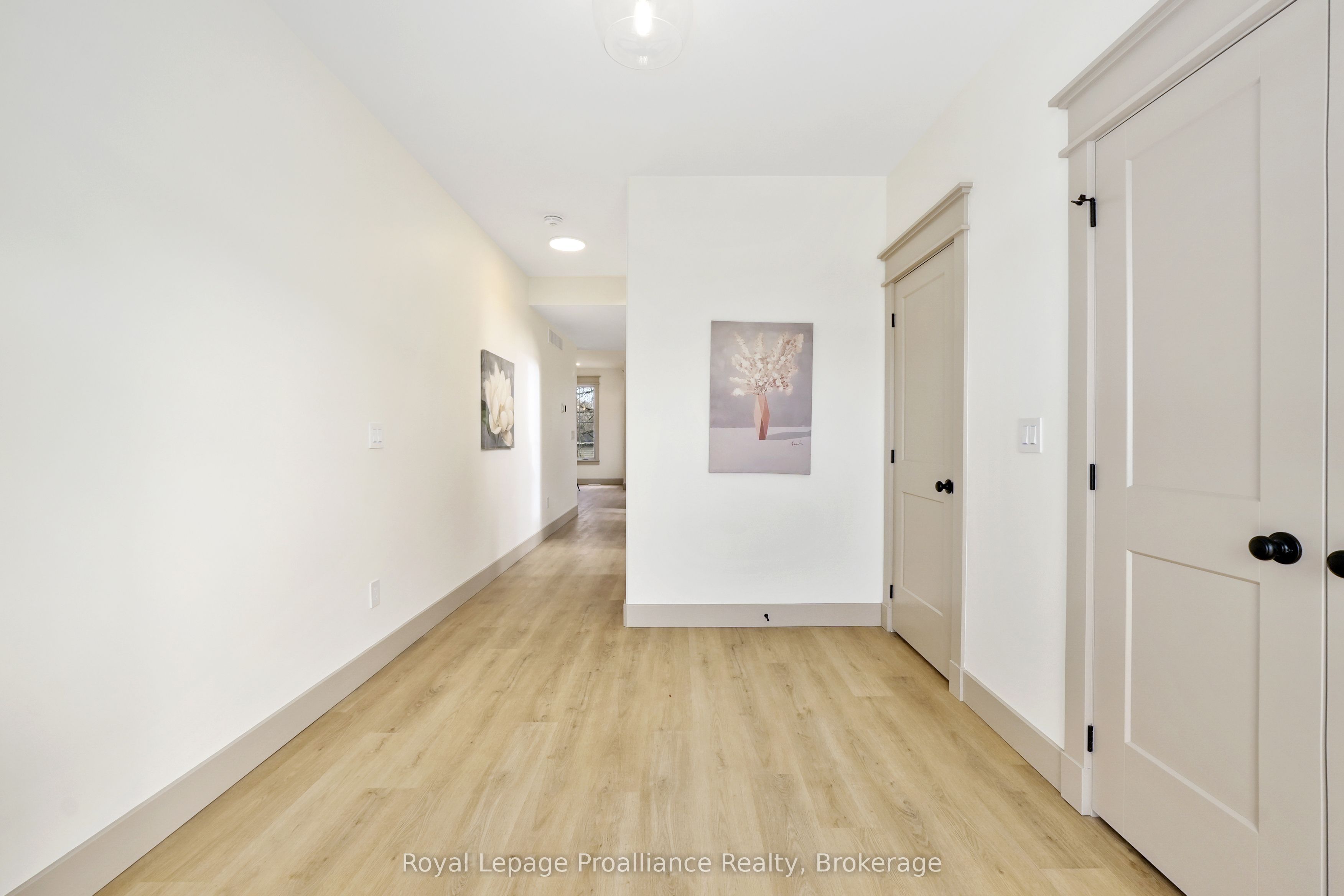 8 Merriman Court Property Photo 6