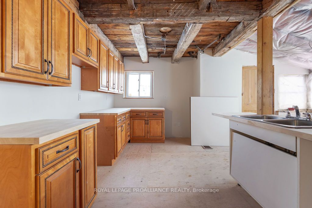 25 Thomas Street Property Photo 17
