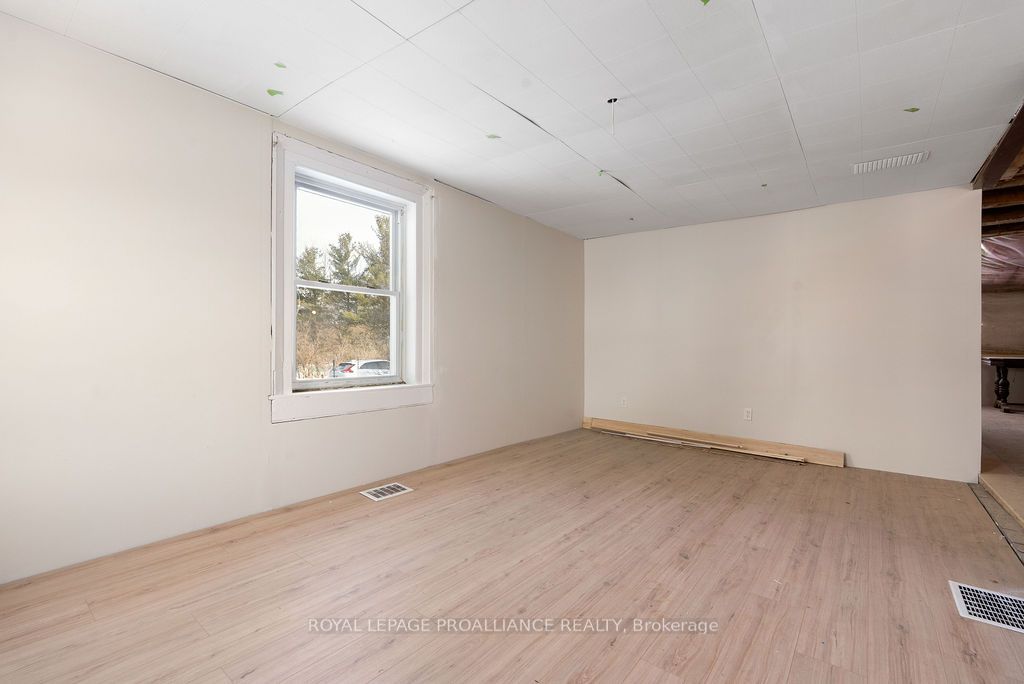 25 Thomas Street Property Photo 23