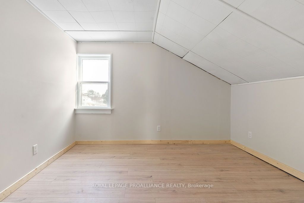 25 Thomas Street Property Photo 25