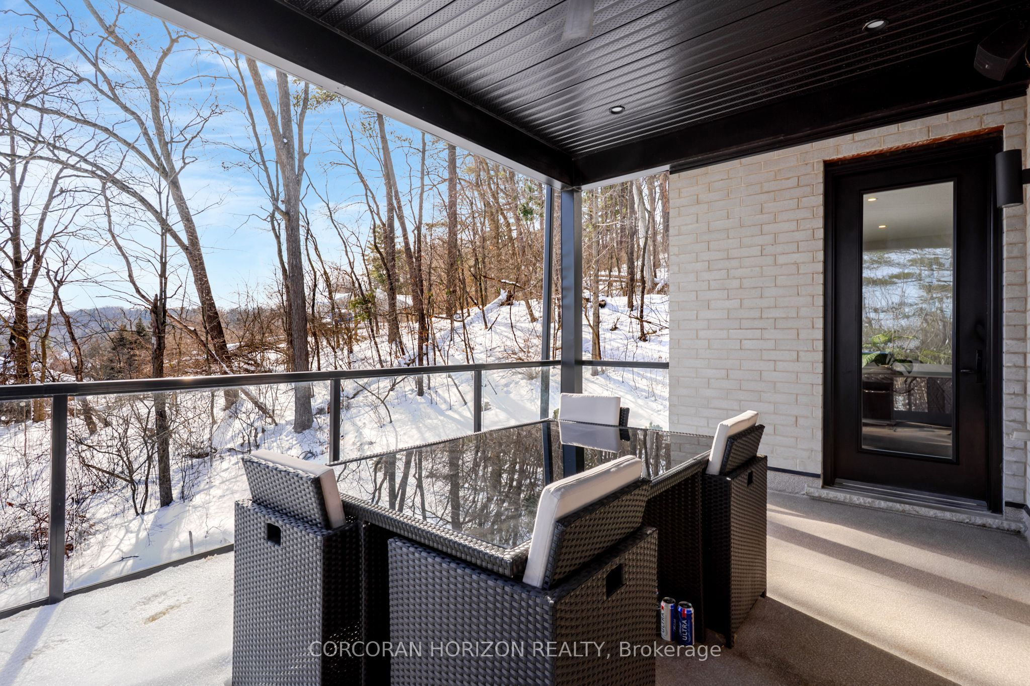 111 Grand Ridge Drive Property Photo 10