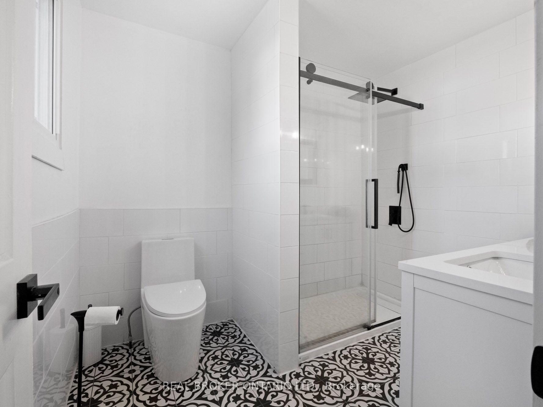 24 Keefer Road Property Photo 32