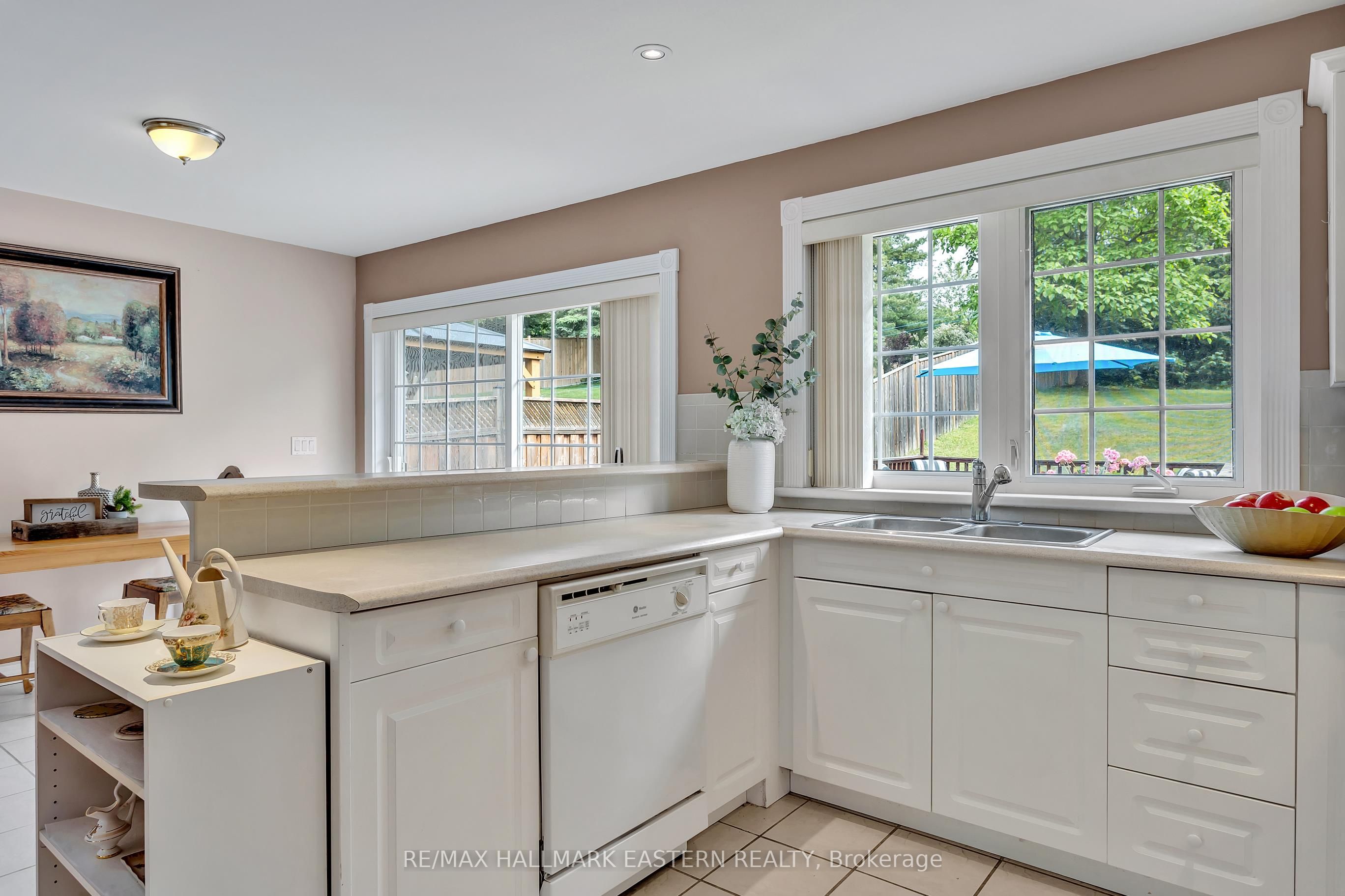 75 Oxford Street Property Photo 14