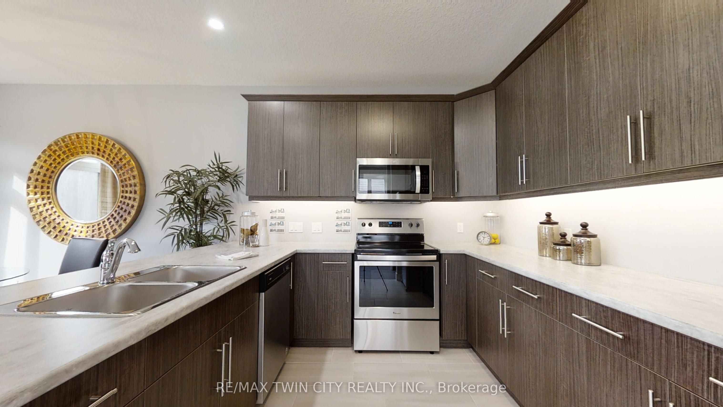 2024 Evans Boulevard Property Photo 7