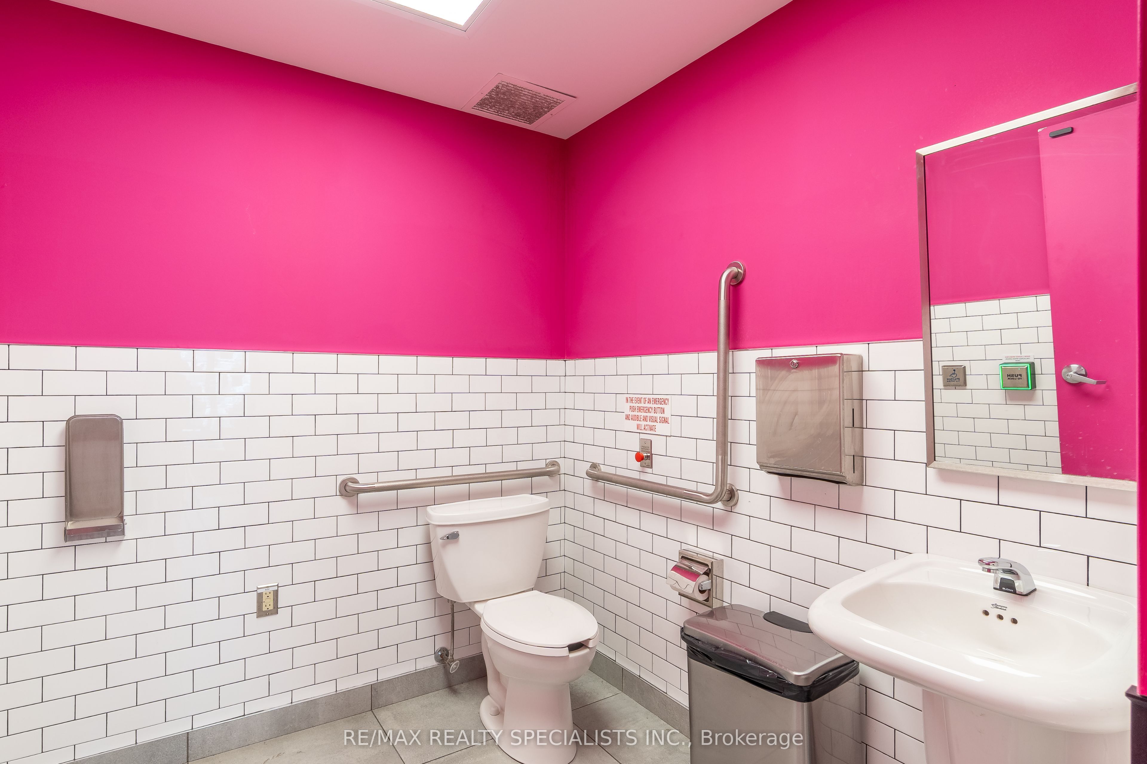 1025 Talbot Street 7d Property Photo 8