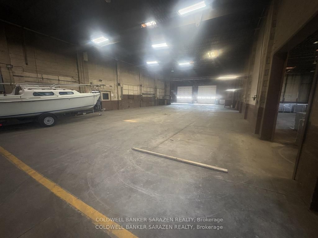 276 Madawaska Boulevard Property Photo 10