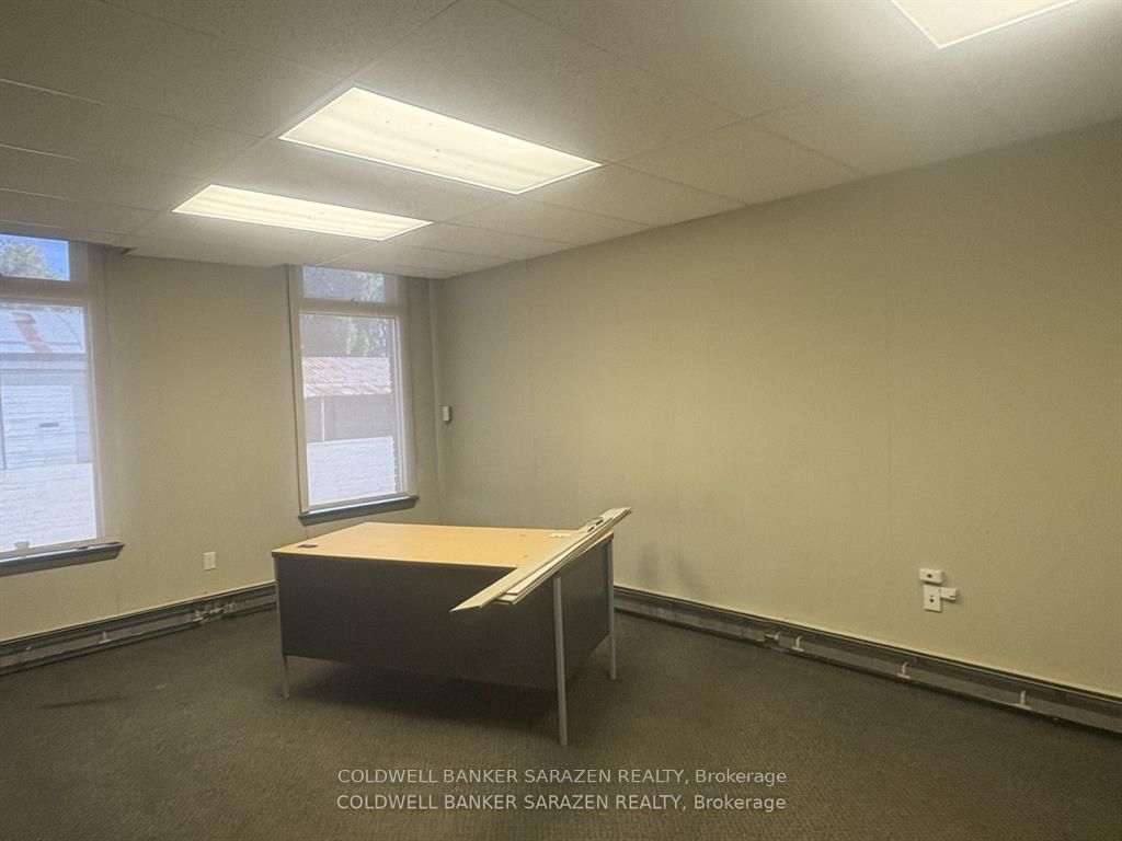 276 Madawaska Boulevard Property Photo 13