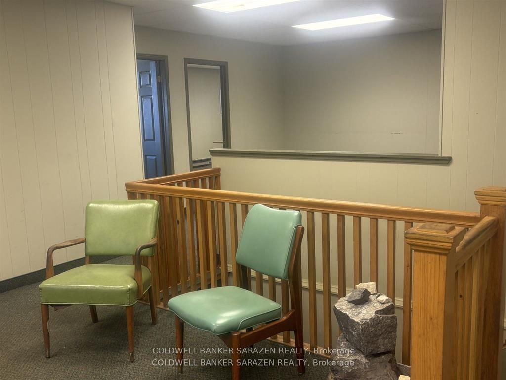 276 Madawaska Boulevard Property Photo 18