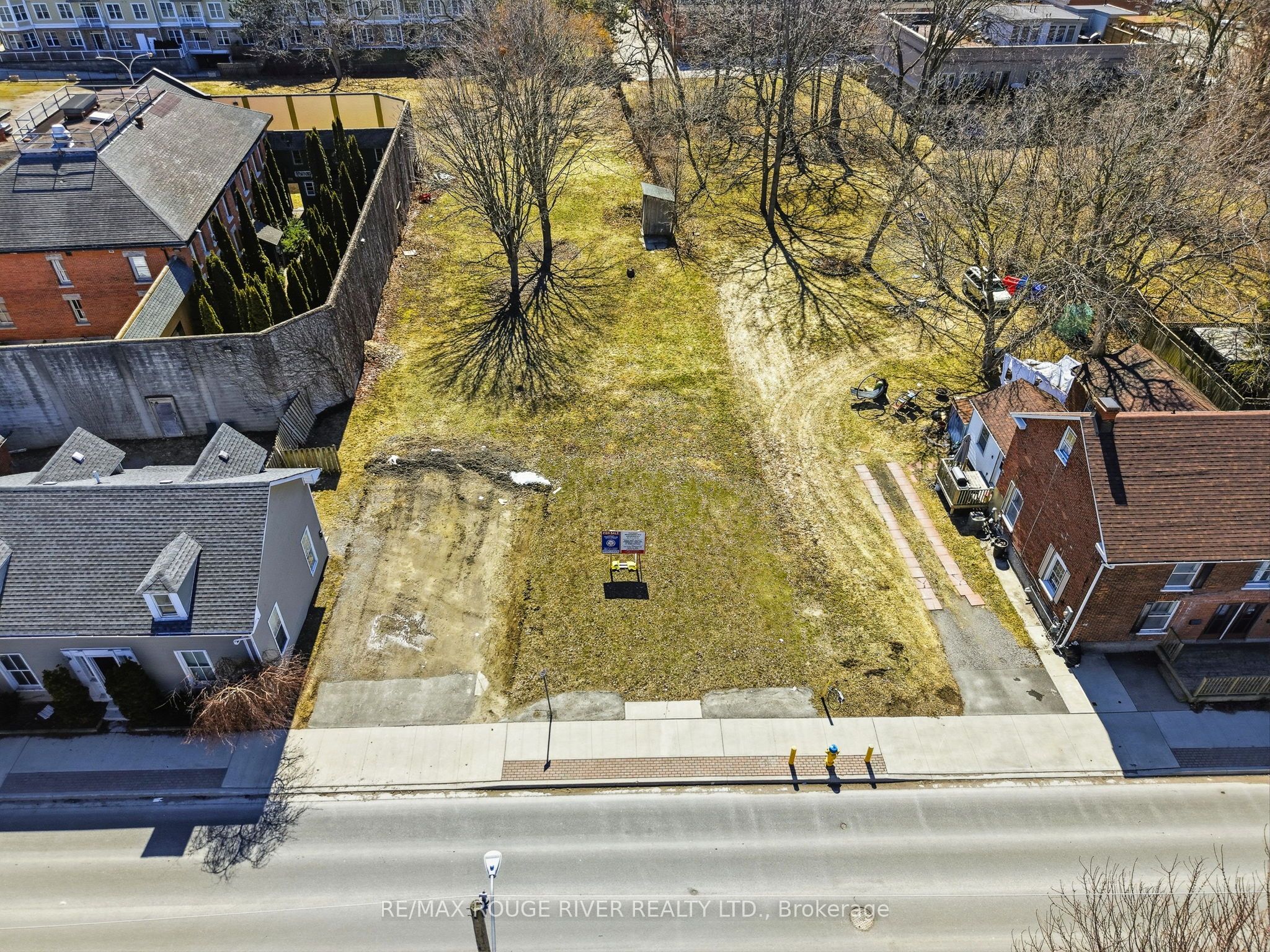93 Albert Street Property Photo 2