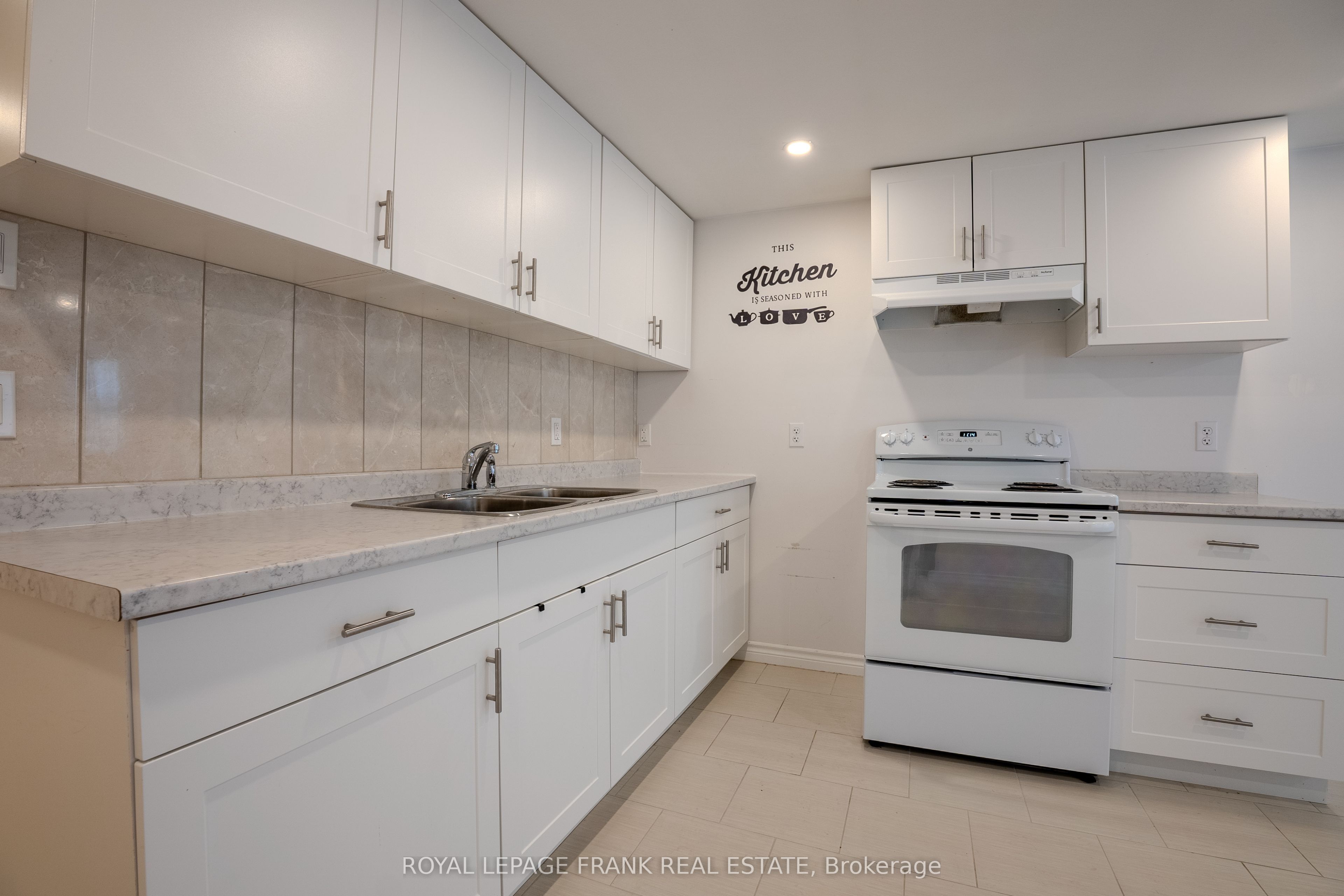 4075 County Rd 121 N Property Photo 13
