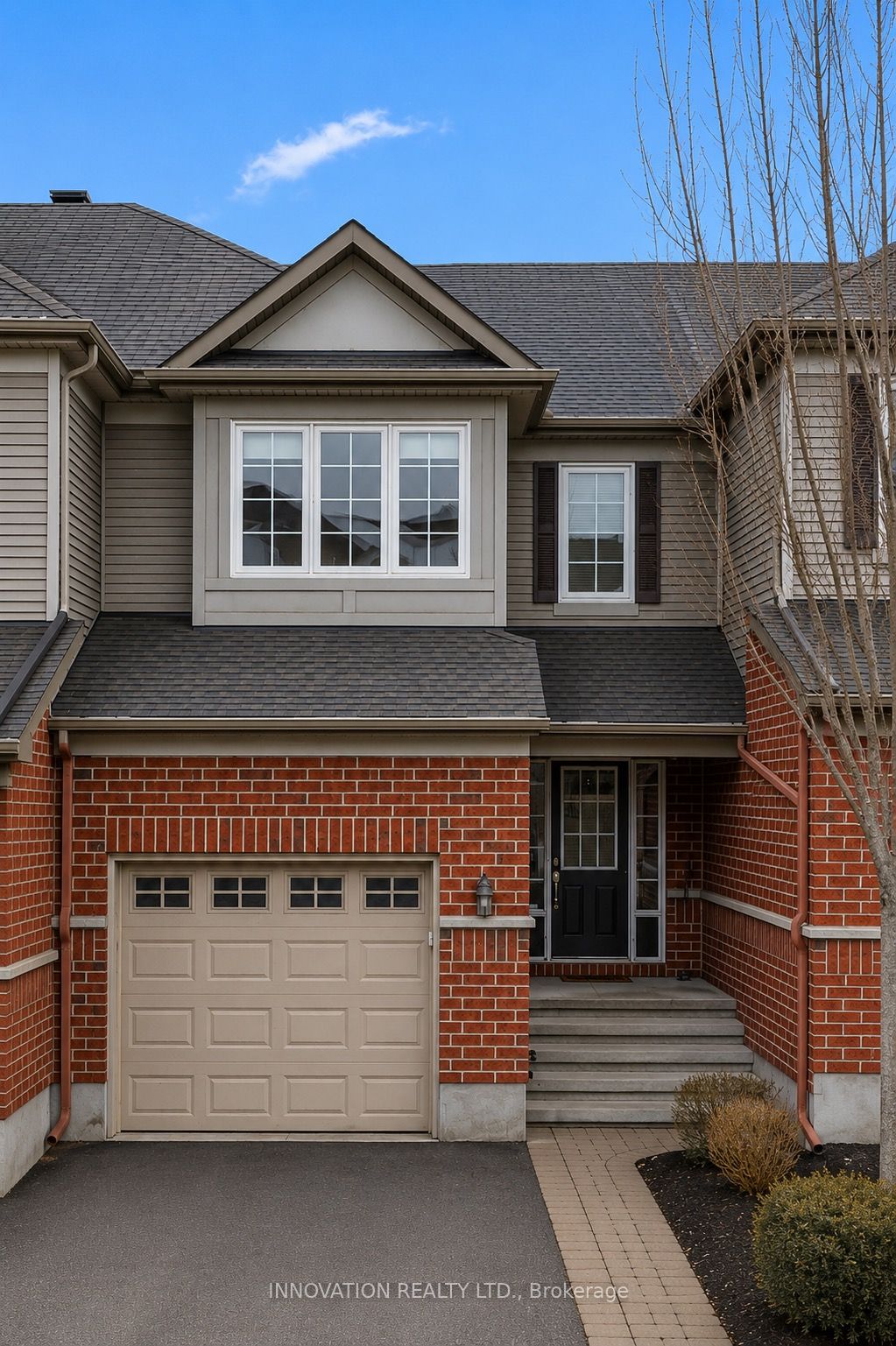 410 Heathrow Private Property Photo 1