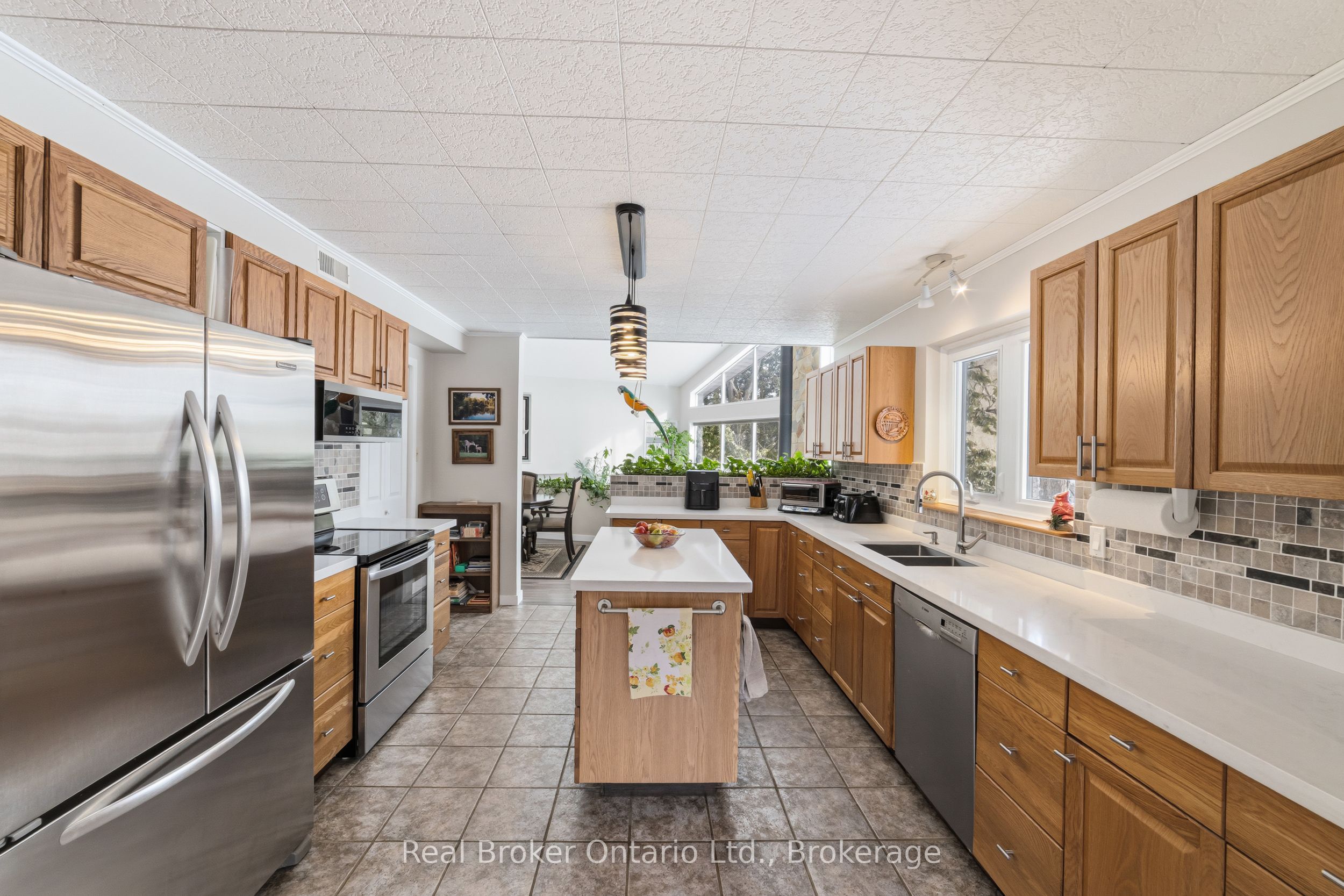 295 Brant Road Property Photo 10