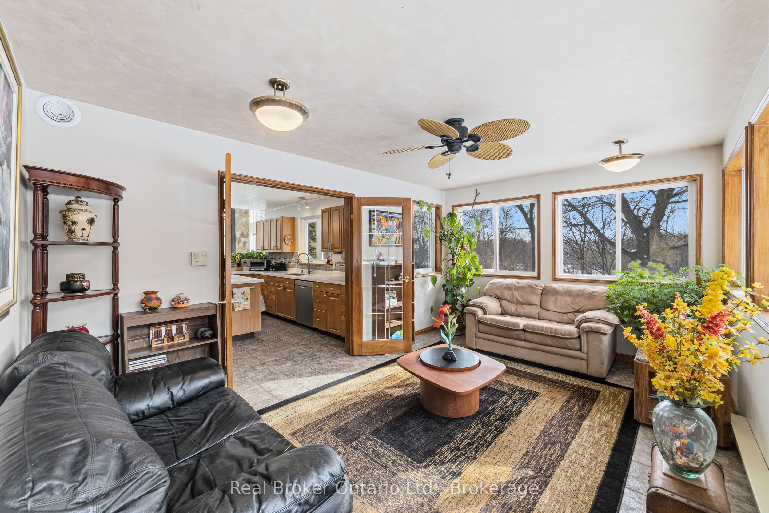 295 Brant Road Property Photo 12
