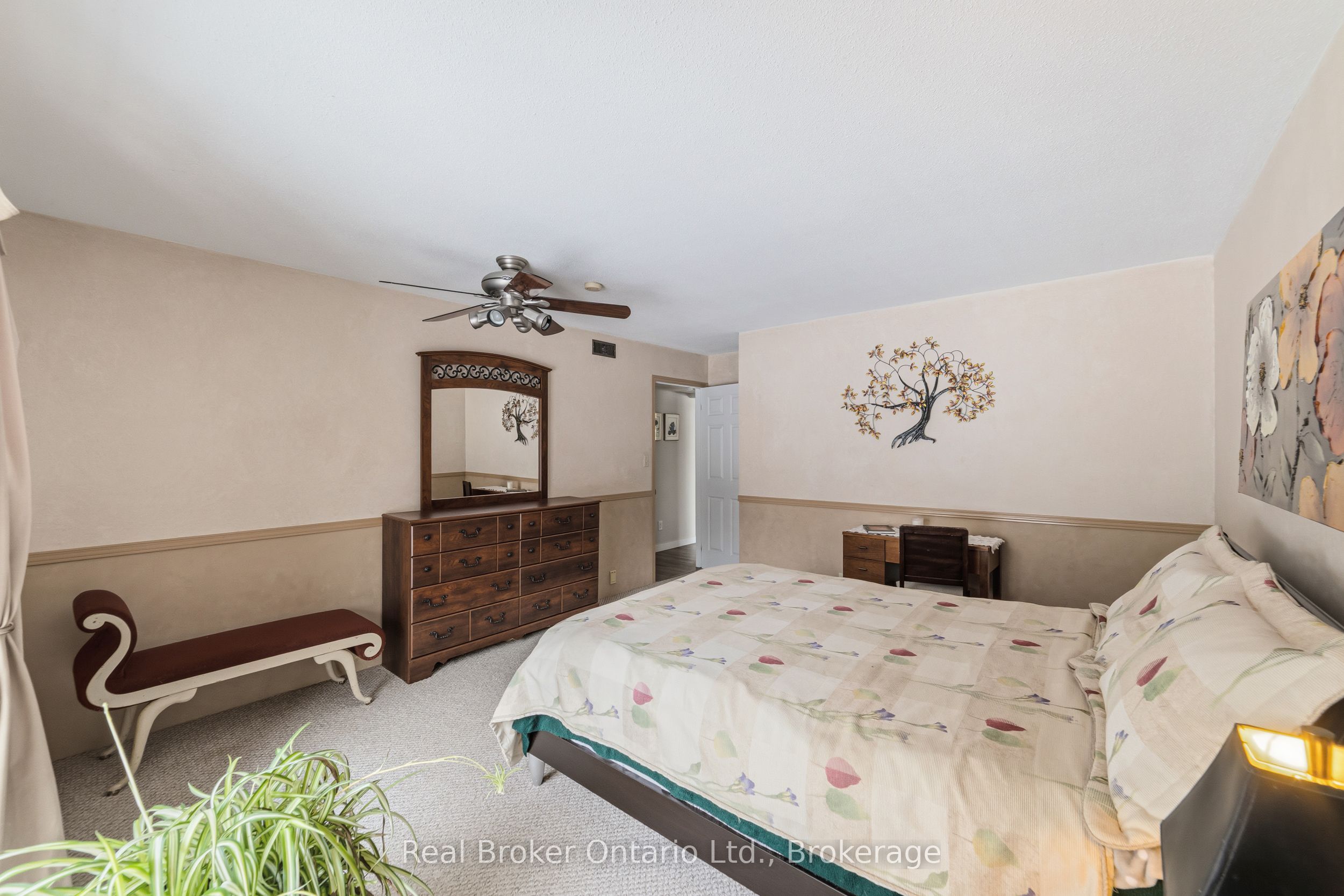 295 Brant Road Property Photo 18