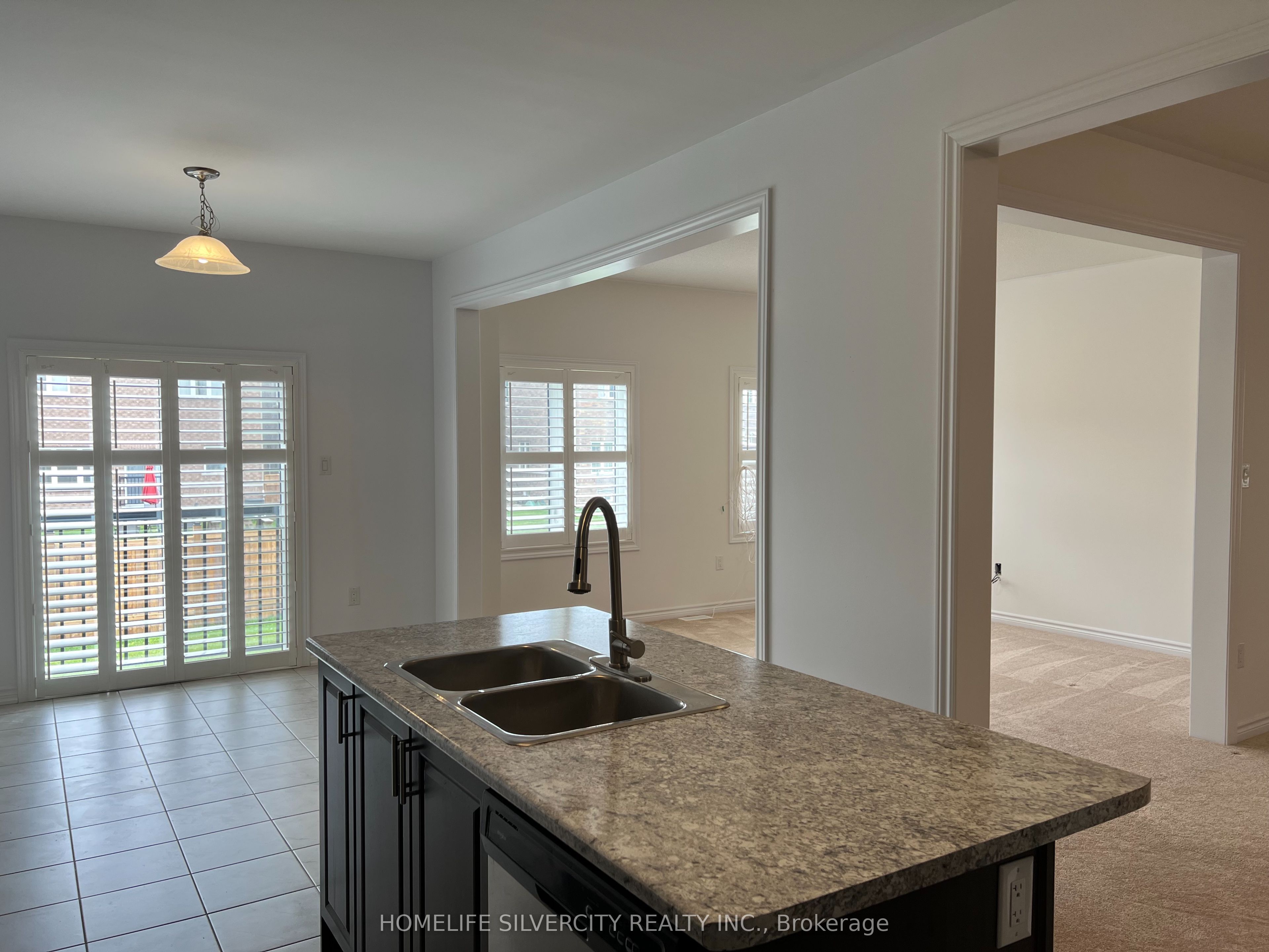 178 Seeley Avenue Property Photo 7