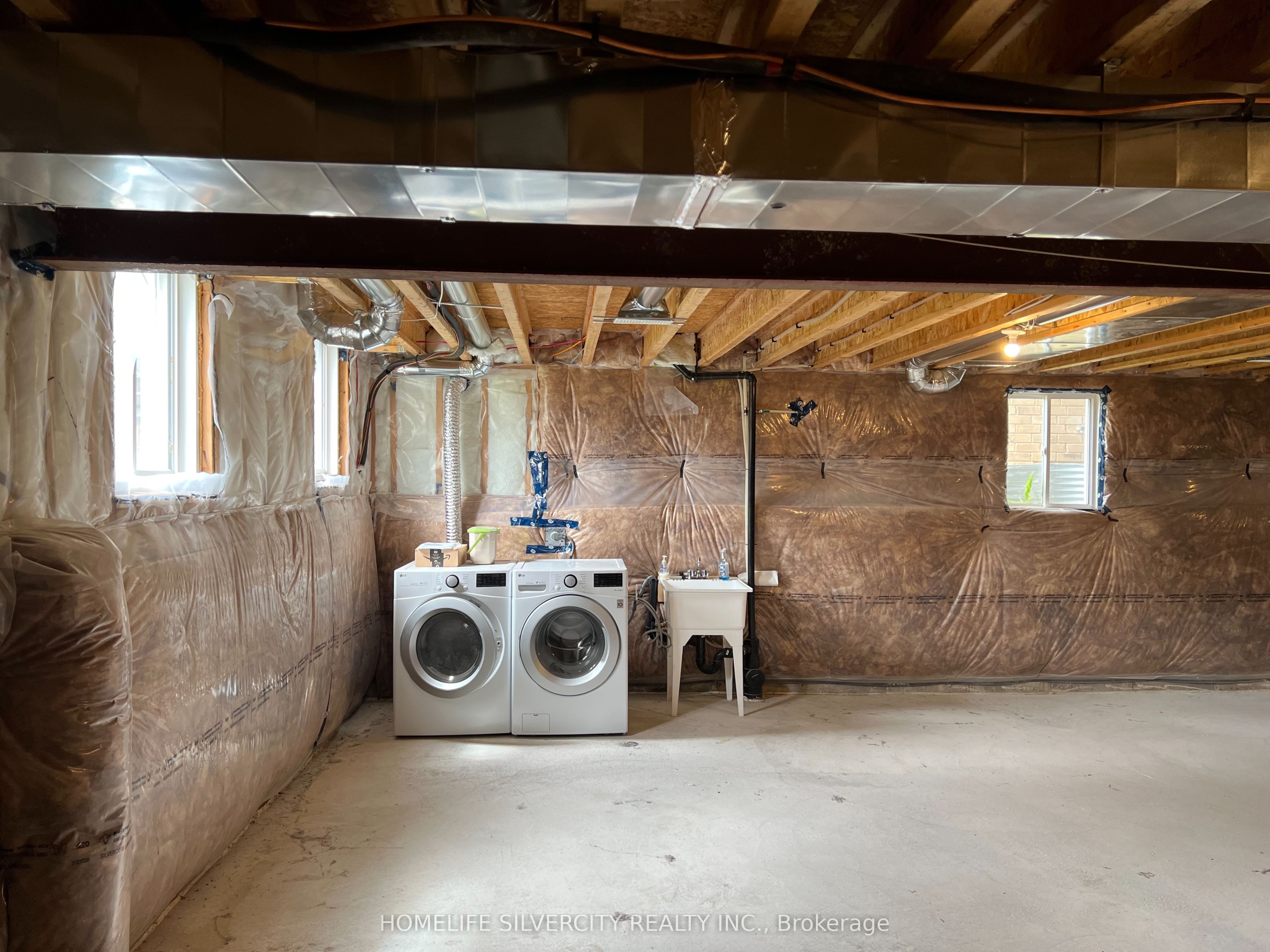 178 Seeley Avenue Property Photo 16