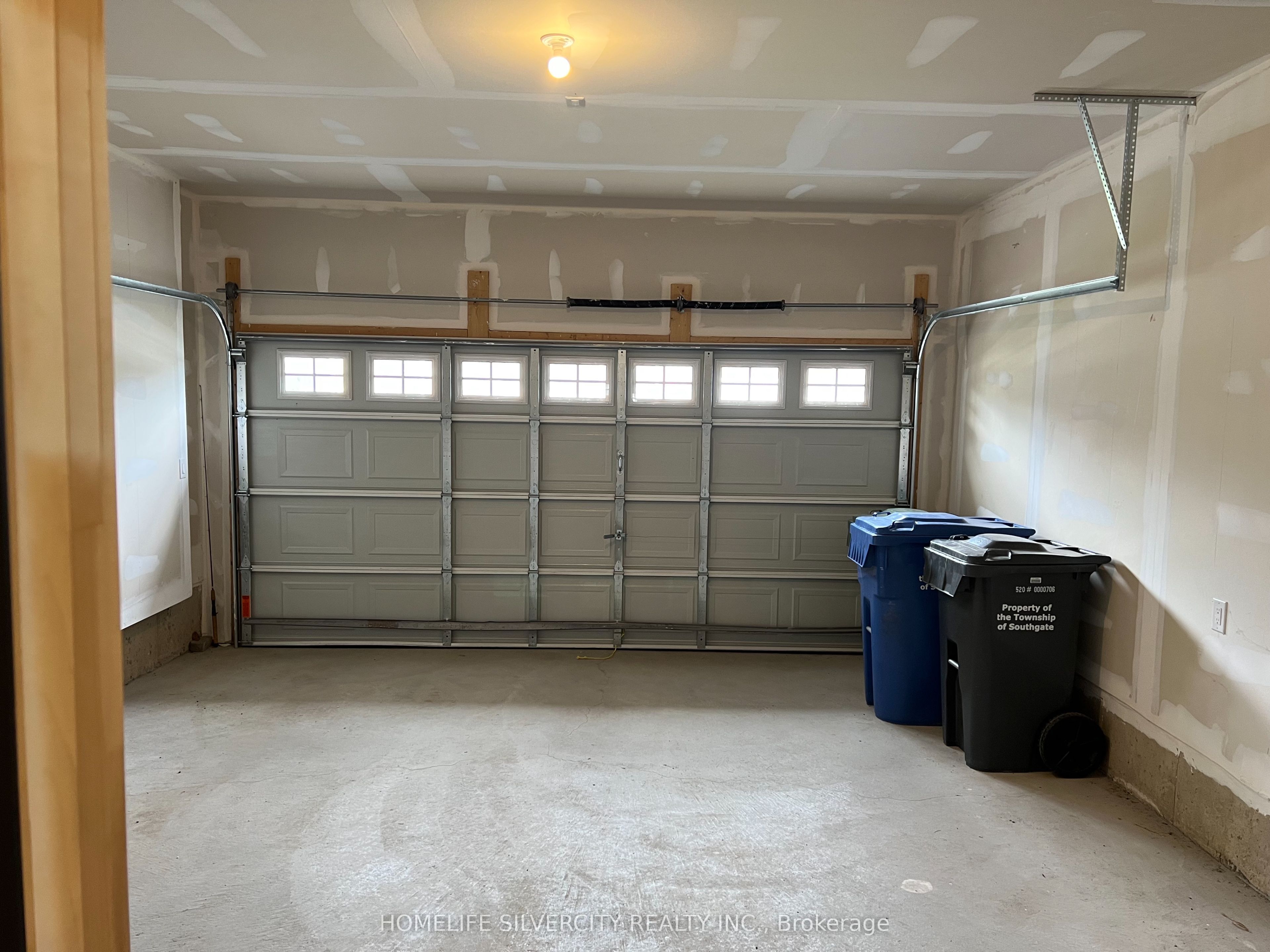 178 Seeley Avenue Property Photo 20