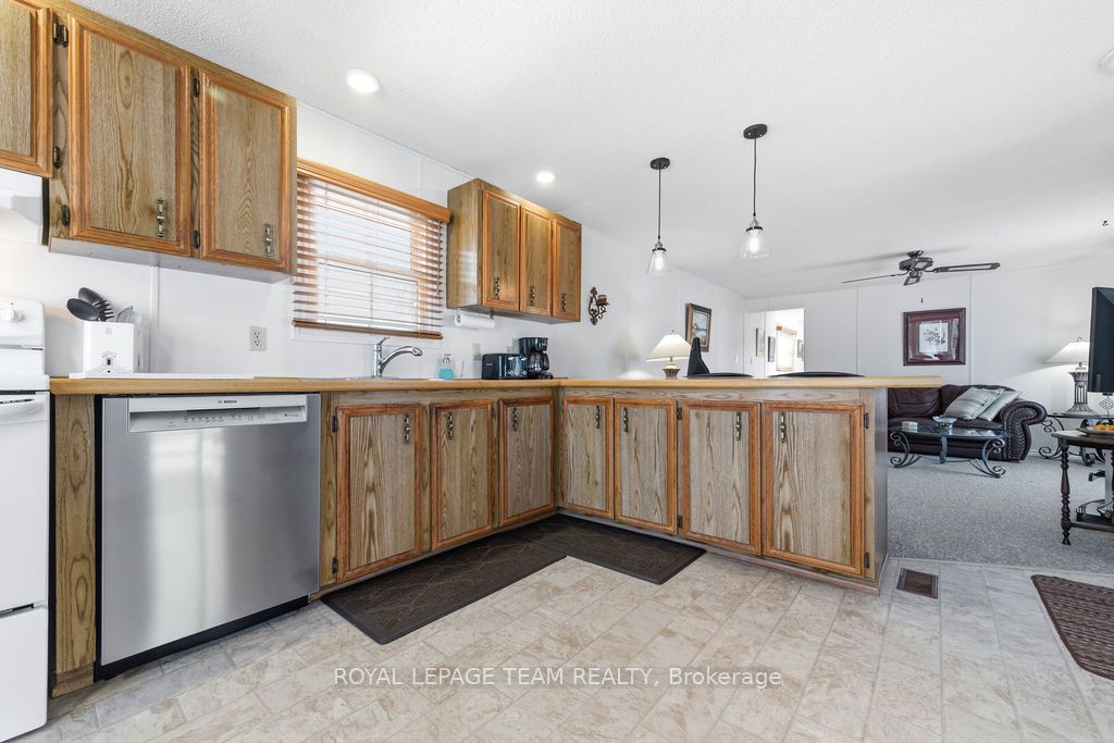 46 Sunset Lane Property Photo 12