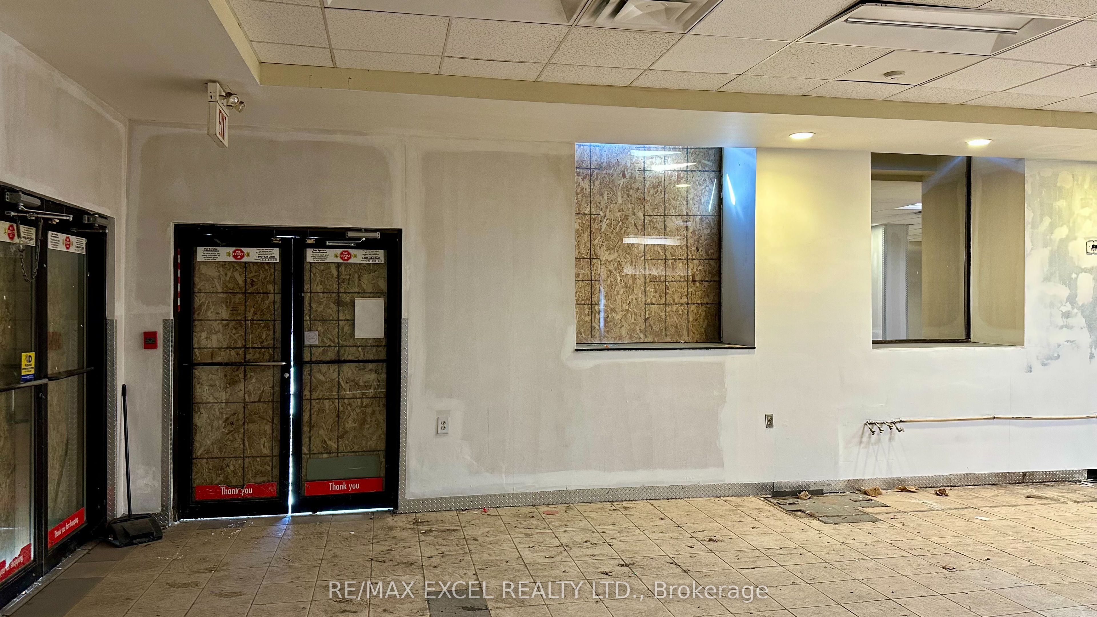 272 Dundas Street E Property Photo 2