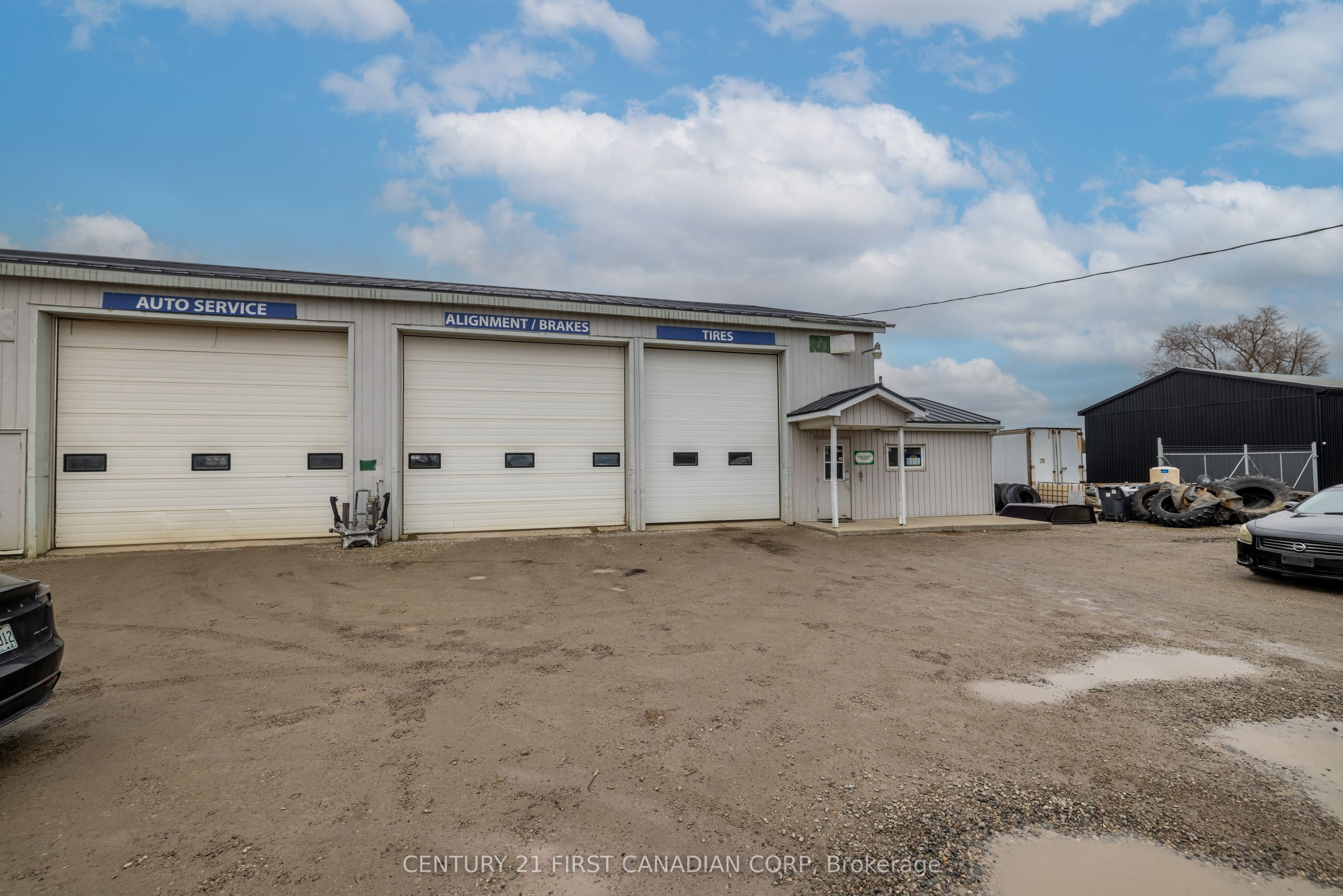12353 Ridge Line Property Photo 5