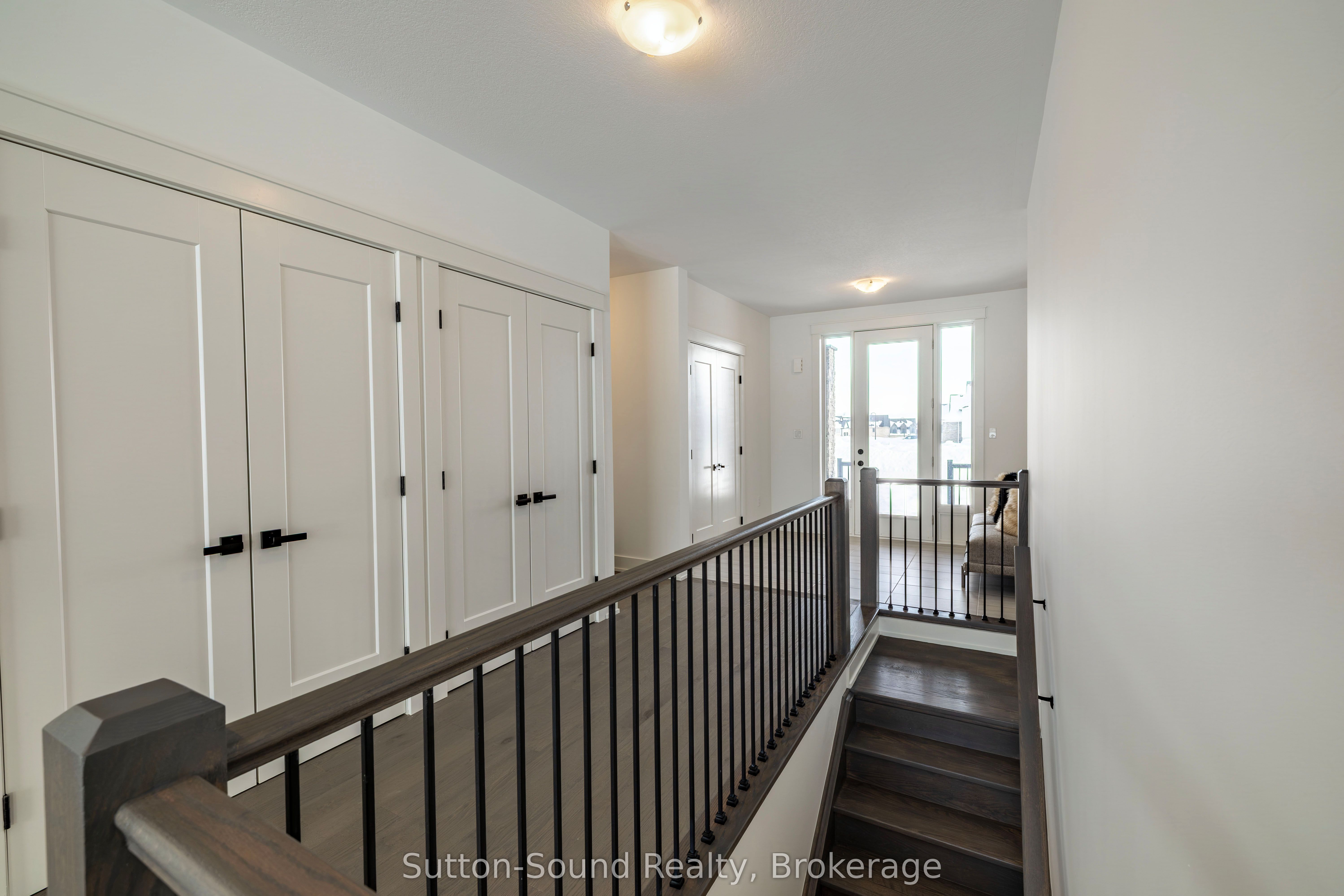 116 Laurens Lane Property Photo 10