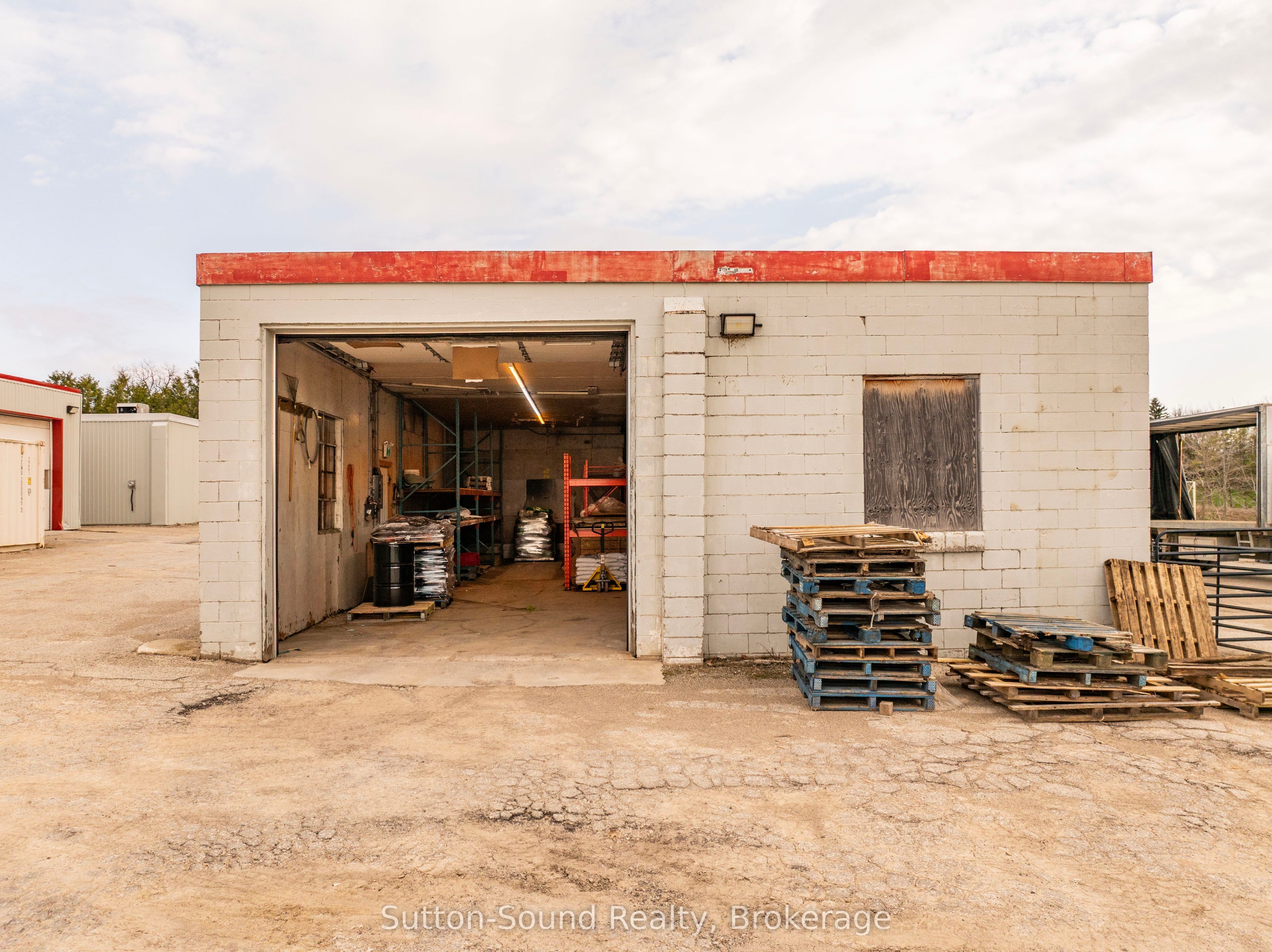109 1st Avenue N Property Photo 22