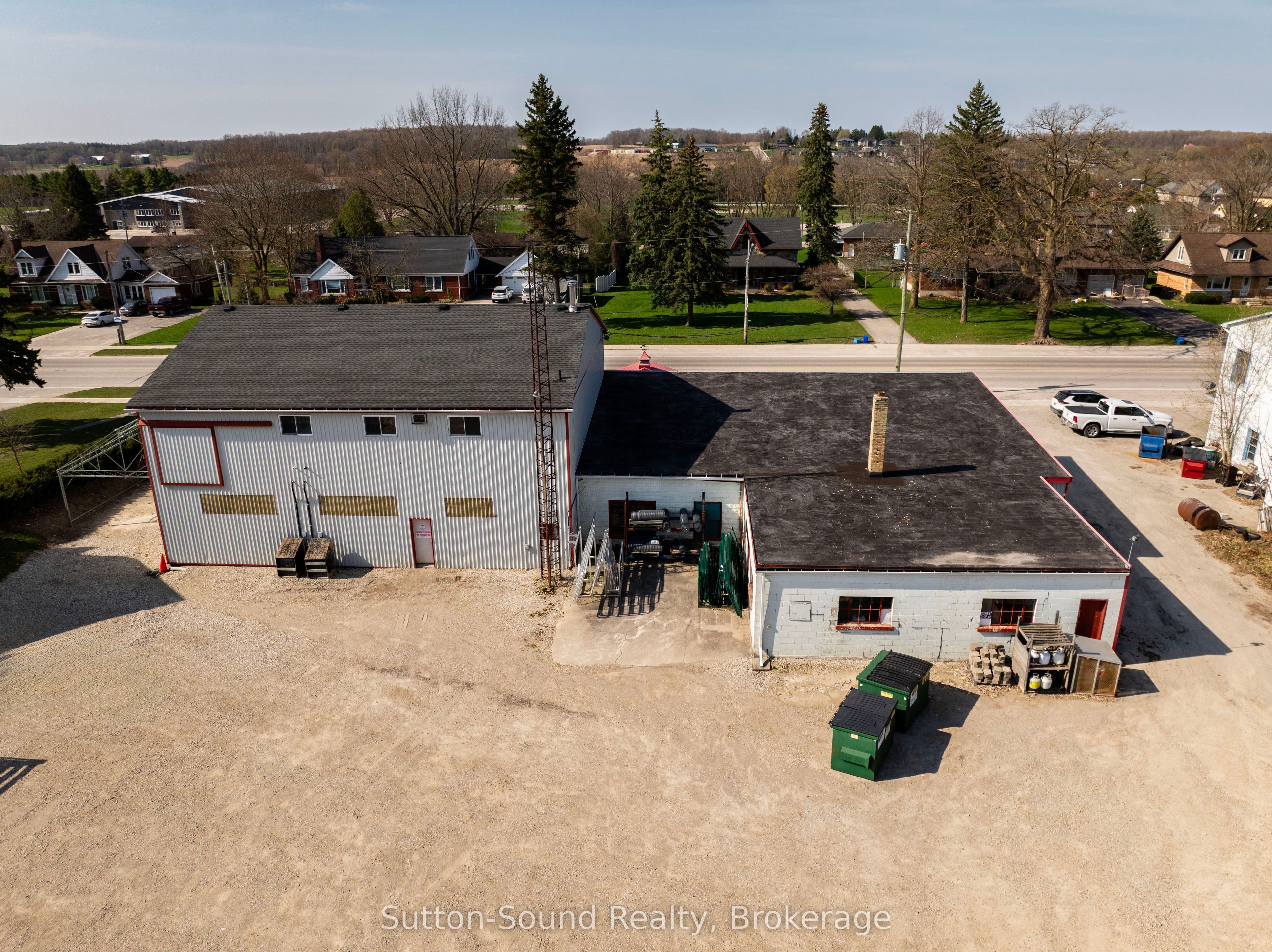 1056 9 Highway Property Photo 25